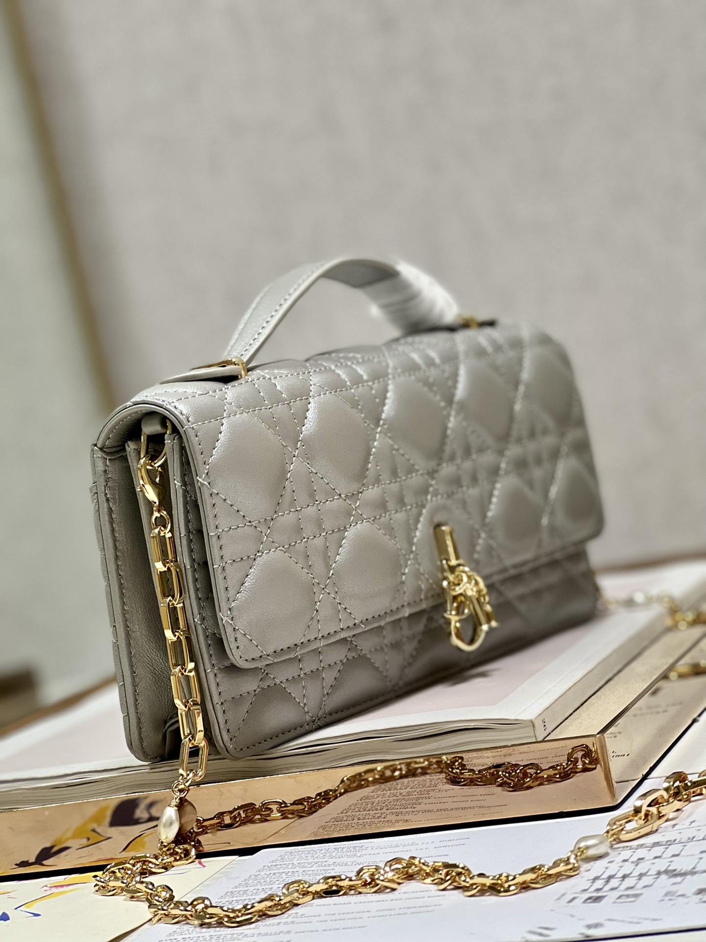 Lady Diro Bag-21 x 11.5 x 4.5cCM
