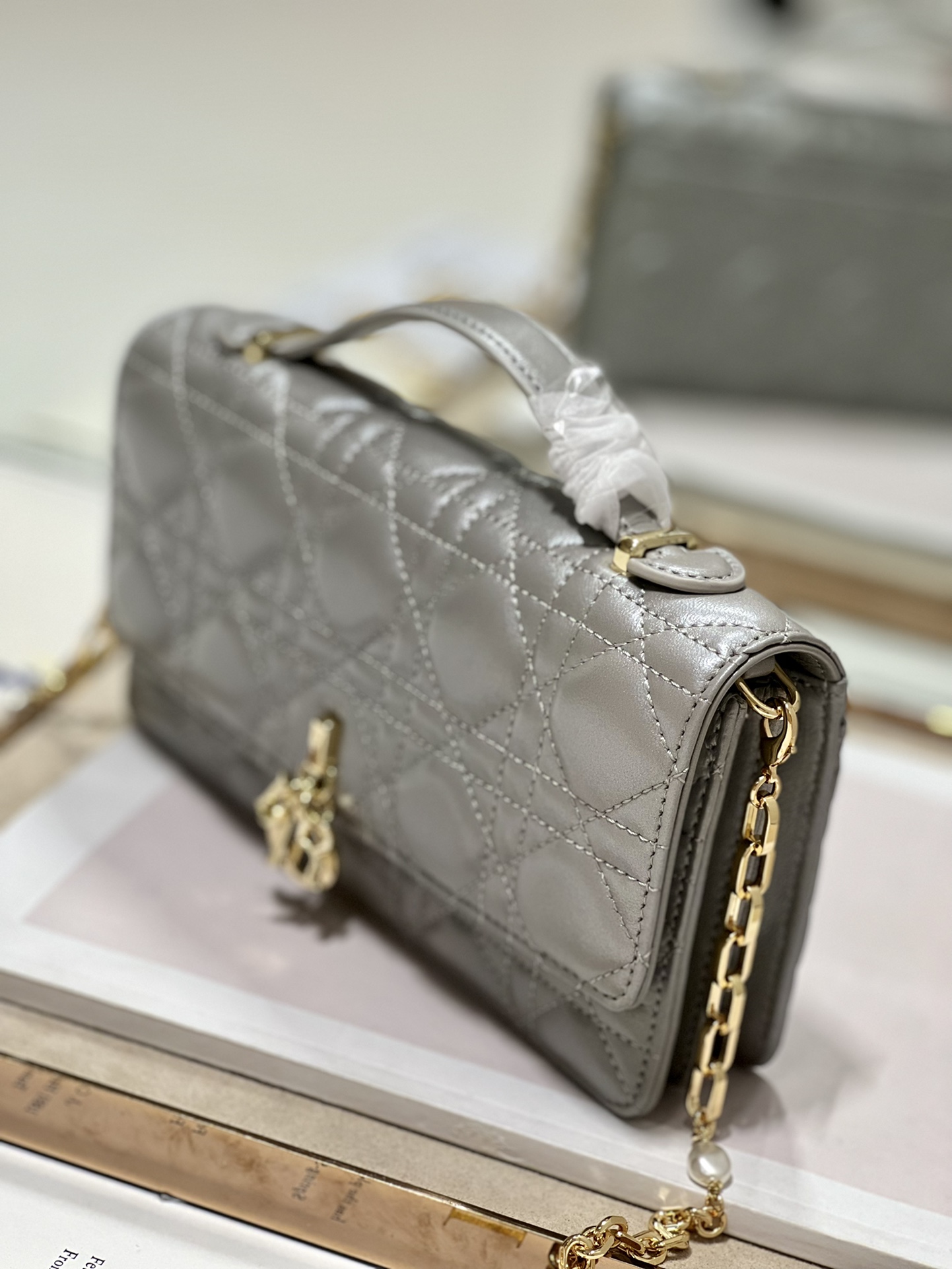 Lady Diro Bag-21 x 11.5 x 4.5cCM