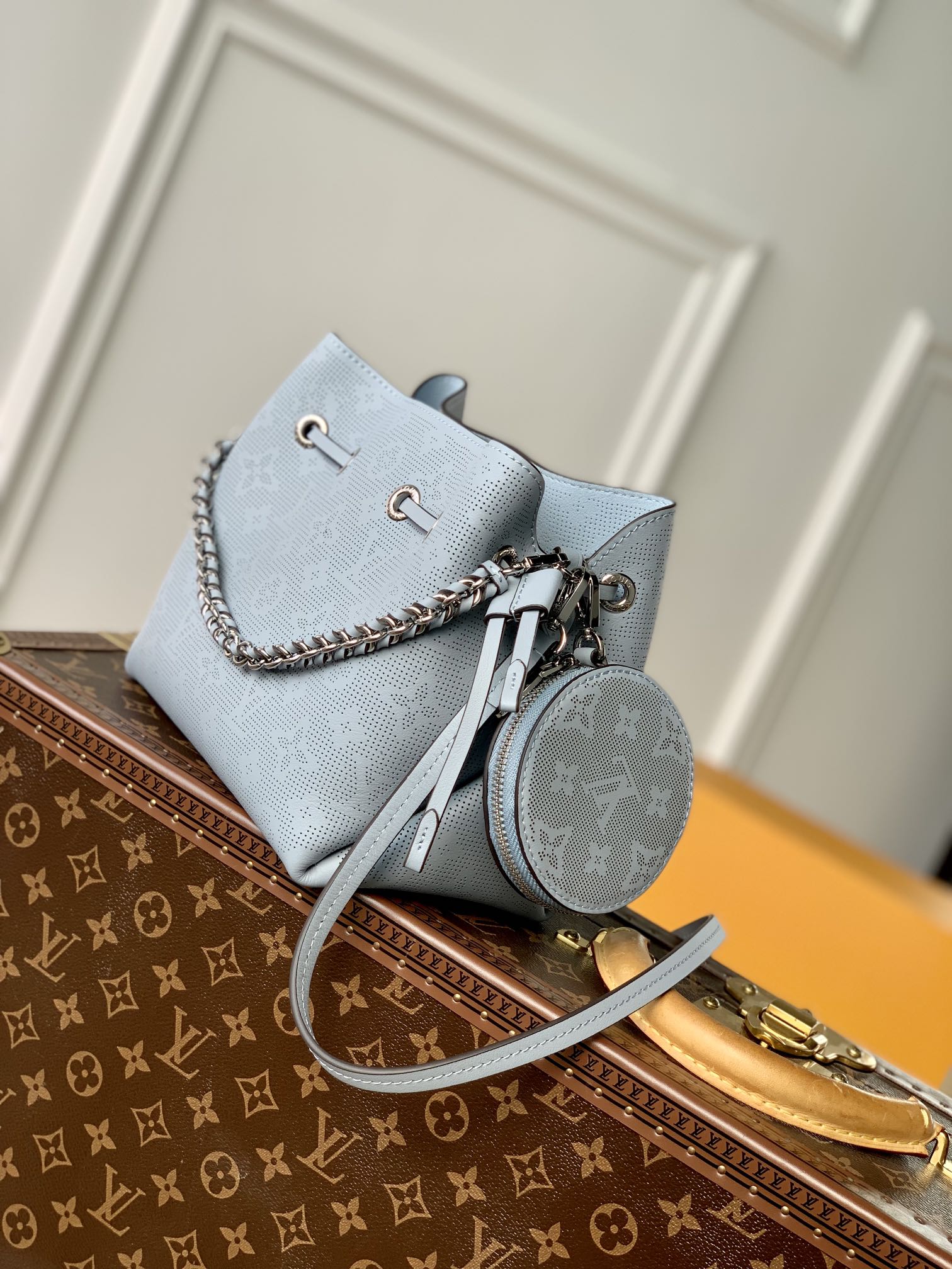 Louis Vuitton Bella Tote Bag-M57201-19*22*14CM Louis Vuitton Bella Tote Bag-M57201-19*22*14CM