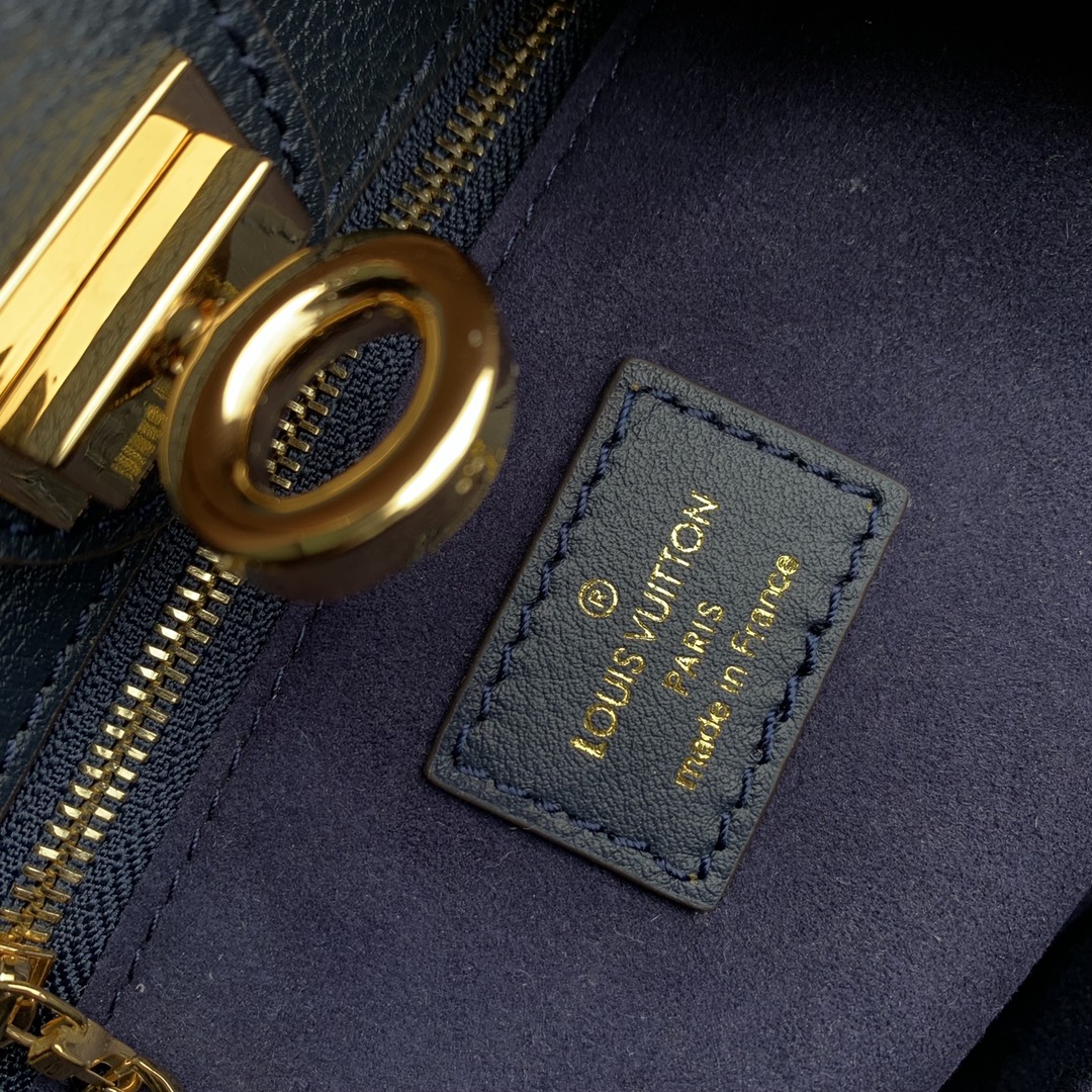 Louis Vuitton On My Side Tote Bag-M21569-30.5*24.5*14CM Louis Vuitton On My Side Tote Bag-M21569-30.5*24.5*14CM
