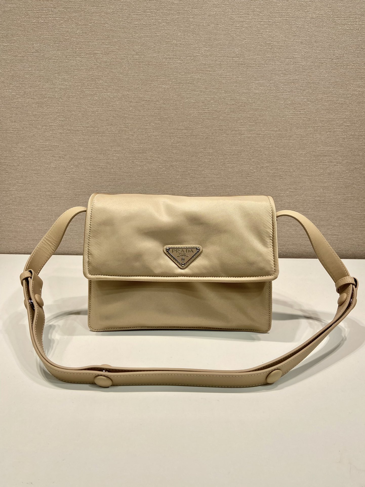 Prada 1BD256 Shoulder Bag-23.5*18*11CM