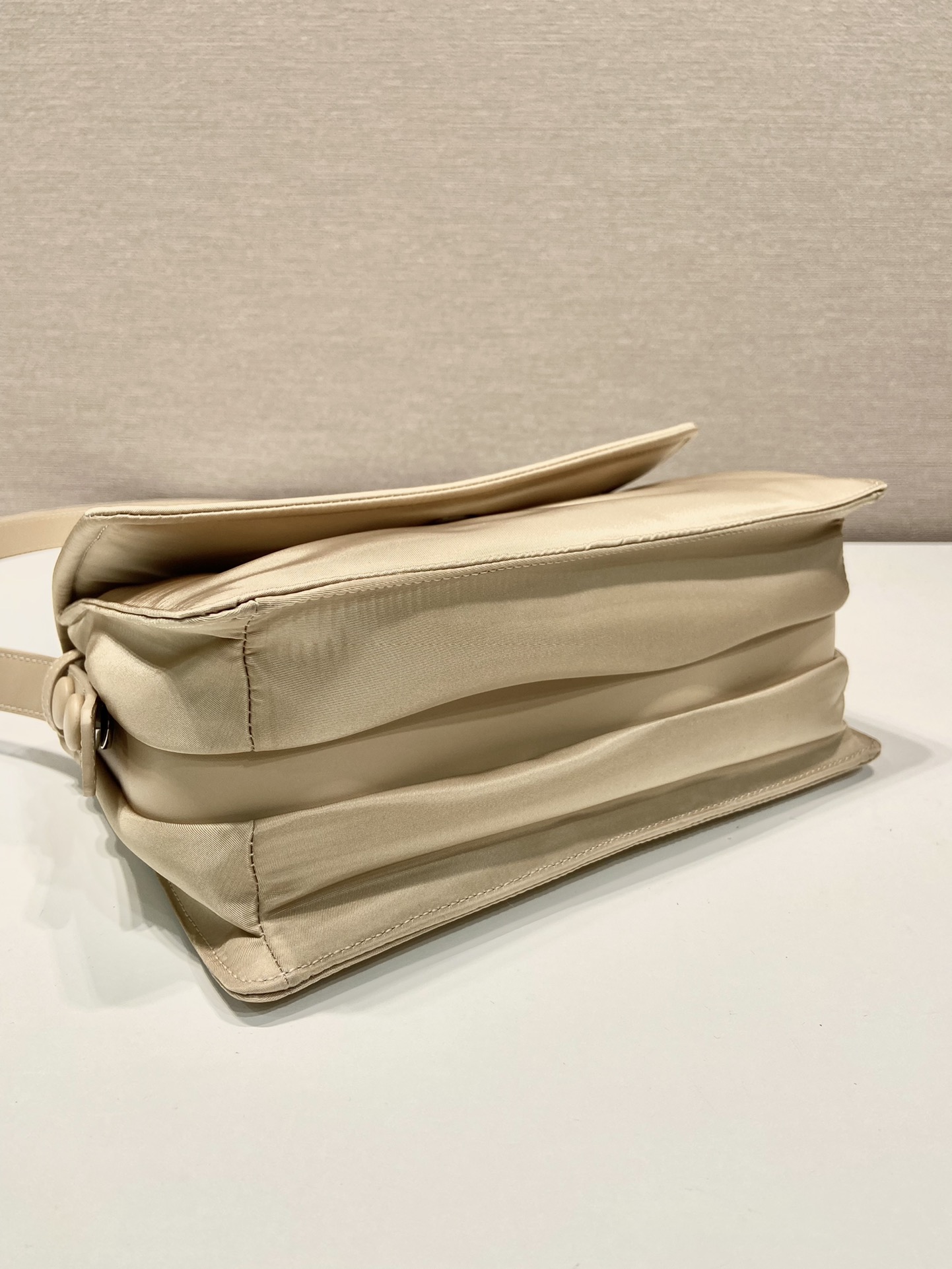 Prada 1BD256 Shoulder Bag-23.5*18*11CM