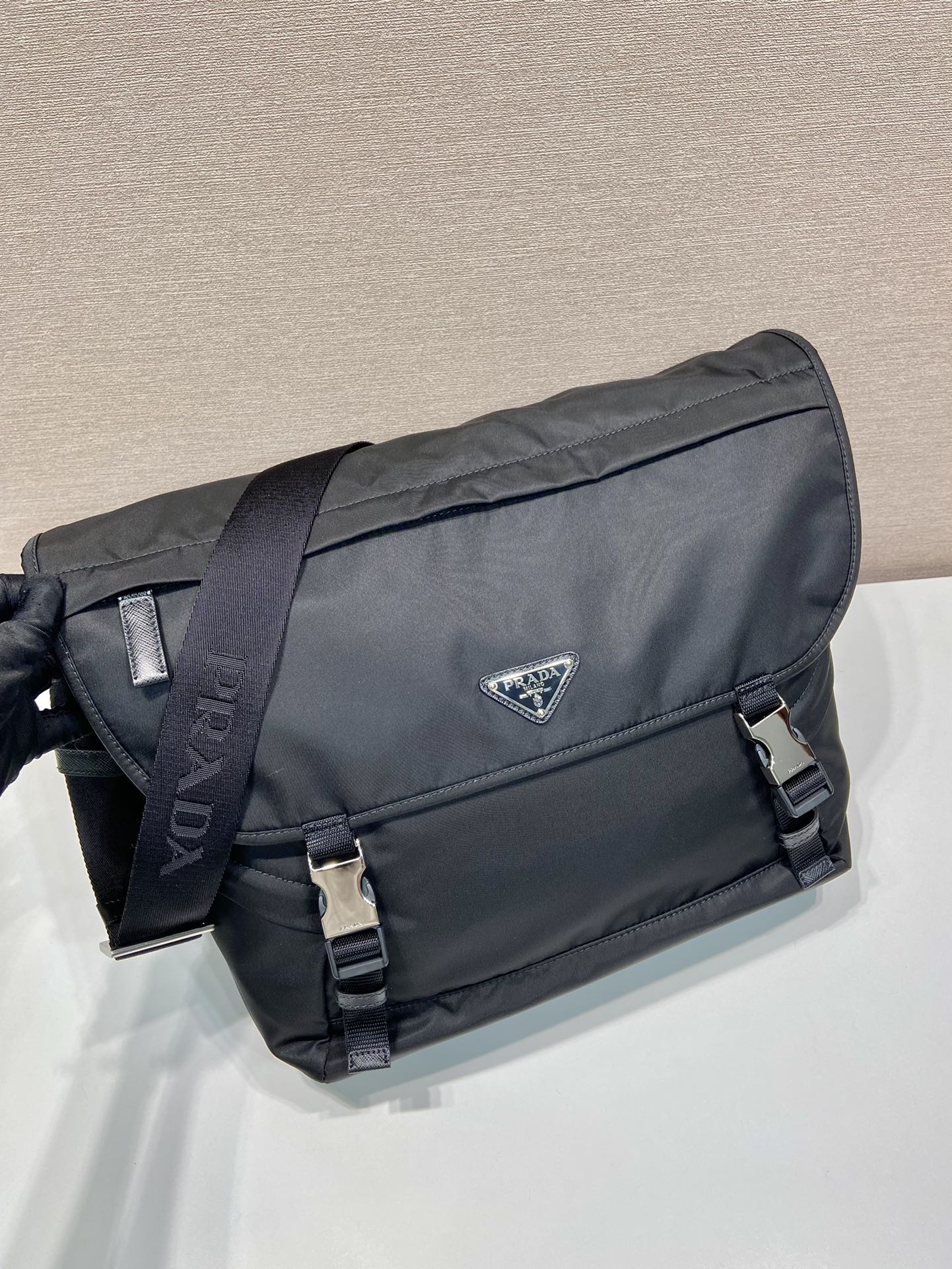 Prada 2VD052 Mailman Bag-30*27.5*14.5CM
