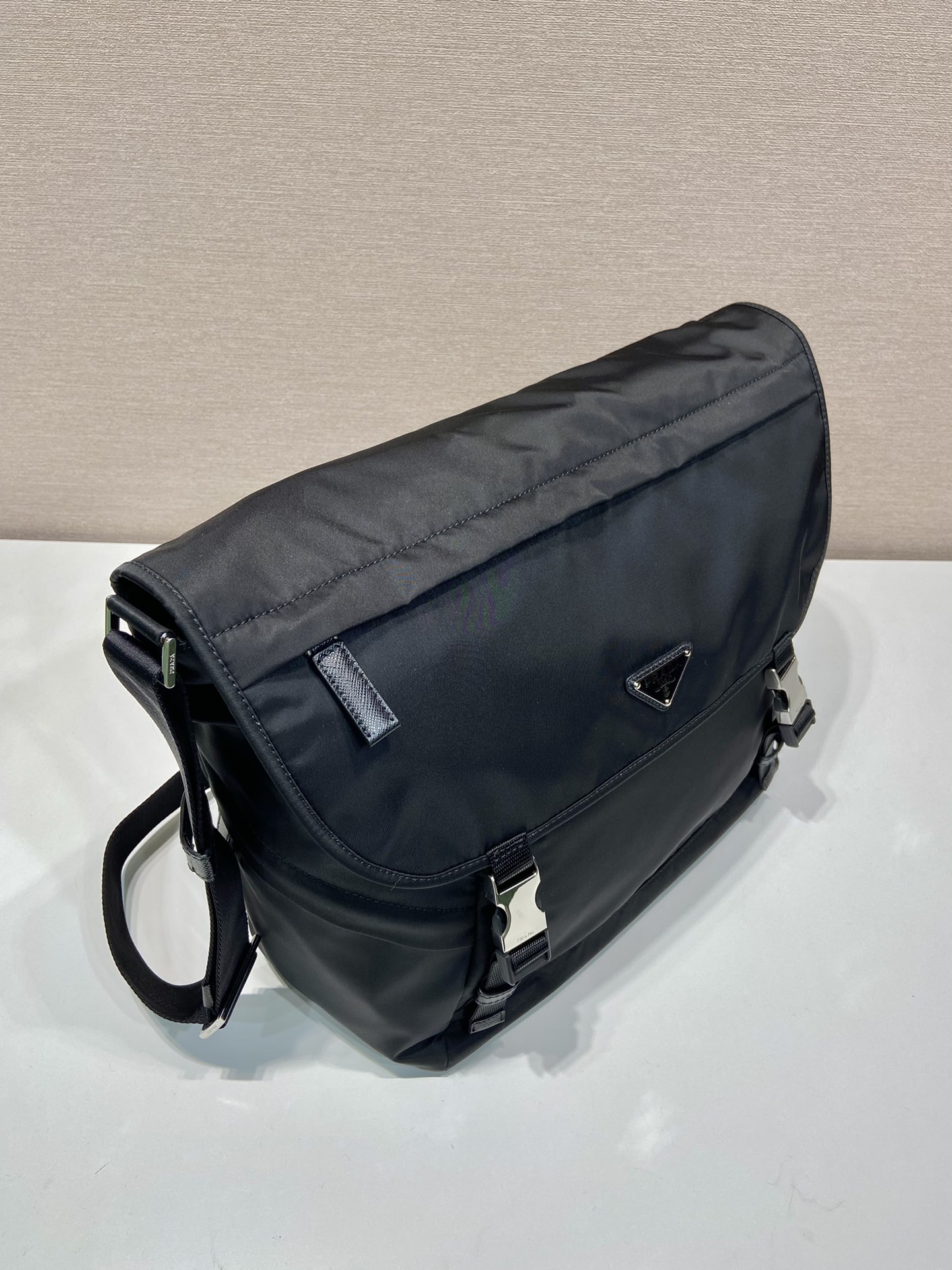 Prada 2VD052 Mailman Bag-30*27.5*14.5CM