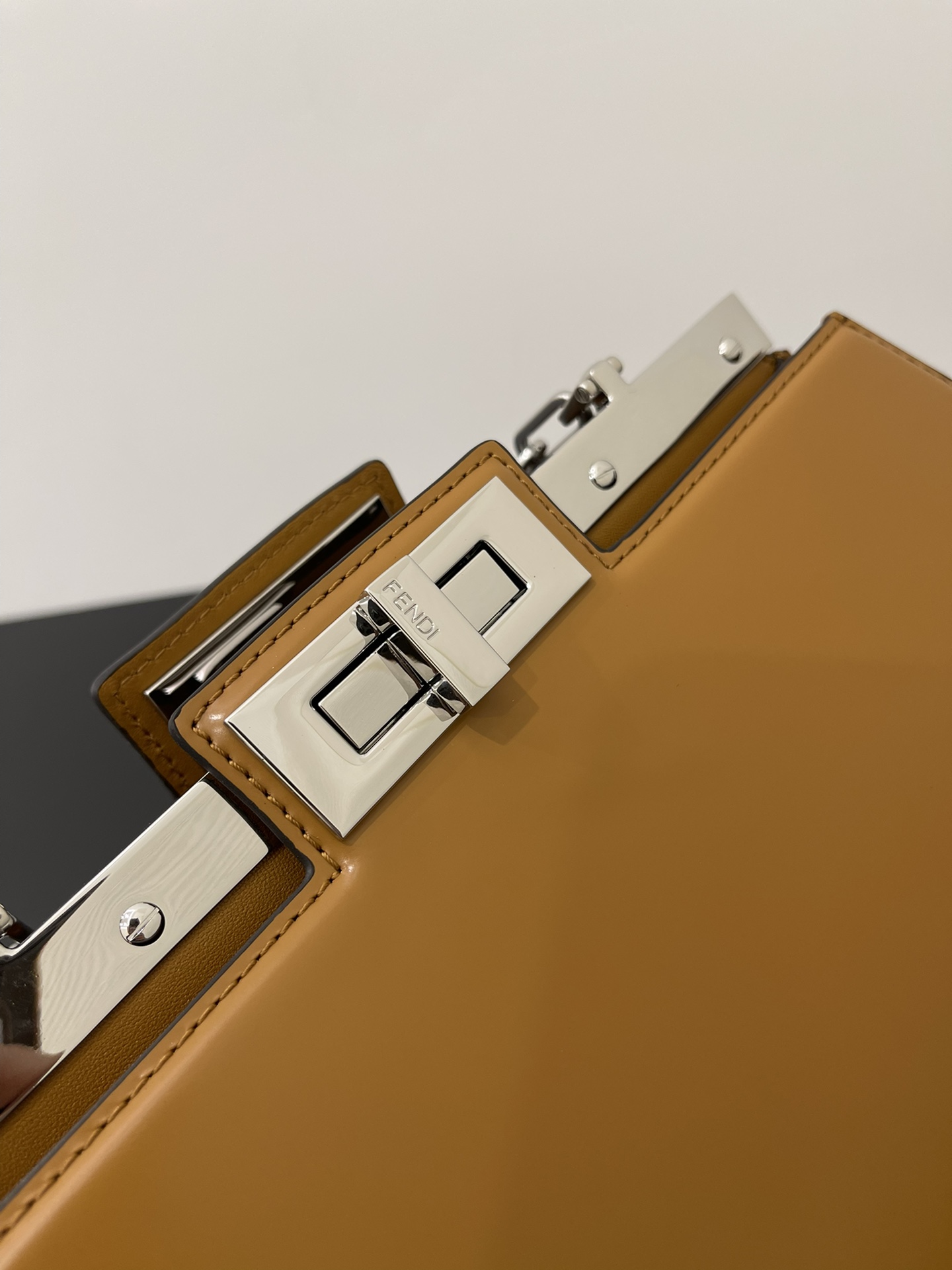 Fendi Peekaboo ISeeU-34×18.50x11CM