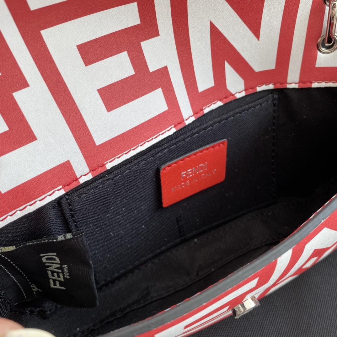 FendI Baguette Bag-19×14×4CM