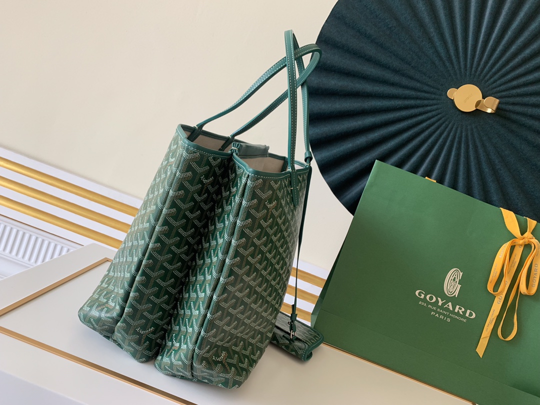 Goyard Isabelle Tote