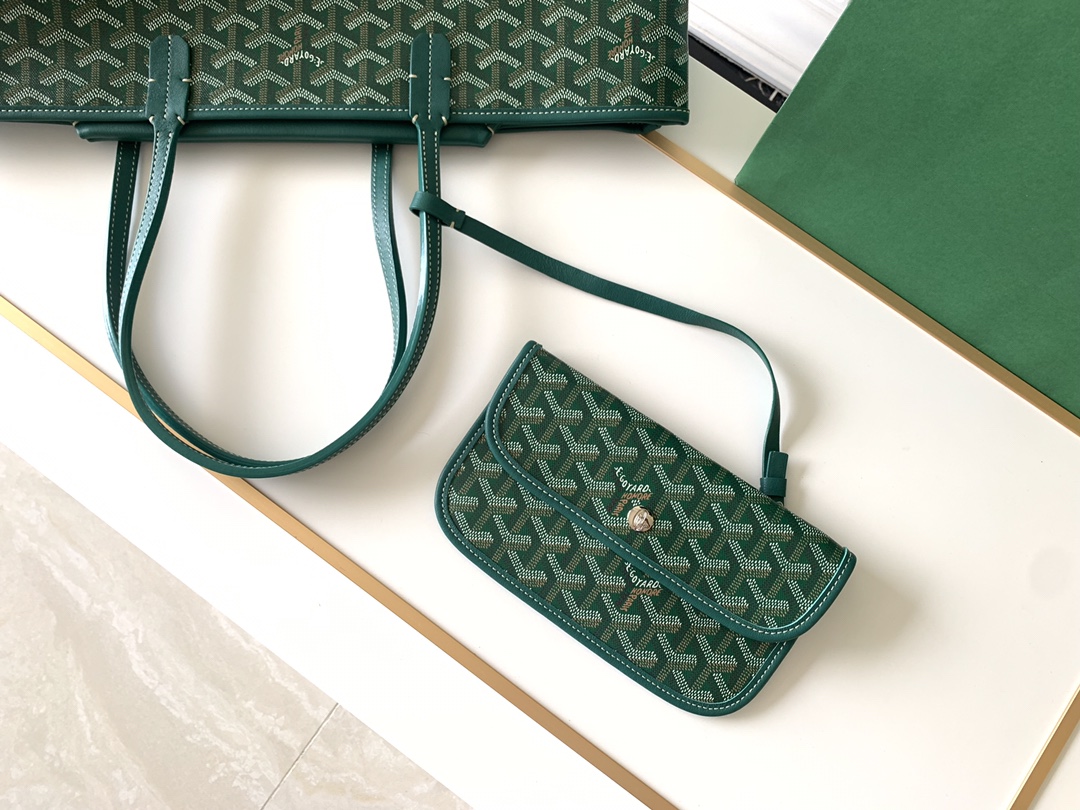Goyard Isabelle Tote