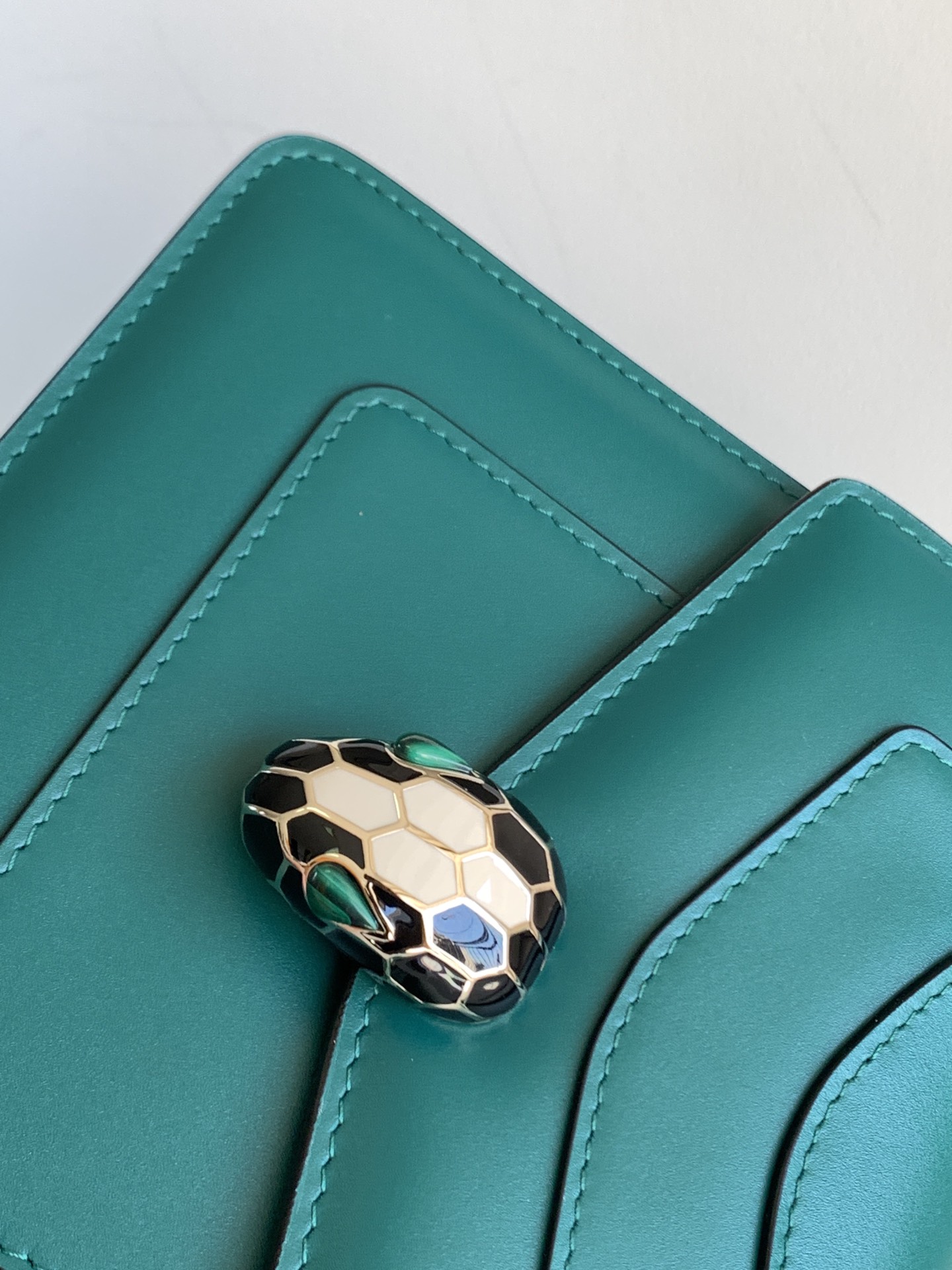 Bvlgari Serpenti Forever Bag-18*15*9.5CM