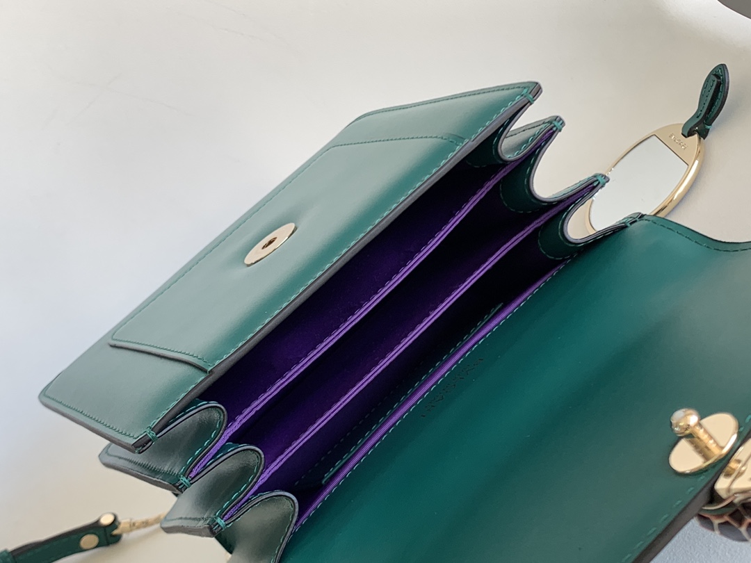 Bvlgari Serpenti Forever Bag-18*15*9.5CM