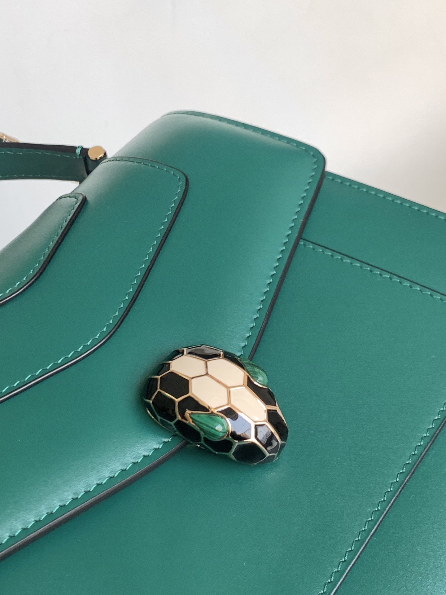 Bvlgari Serpenti Forever Bag-22.5*18.5*1CM