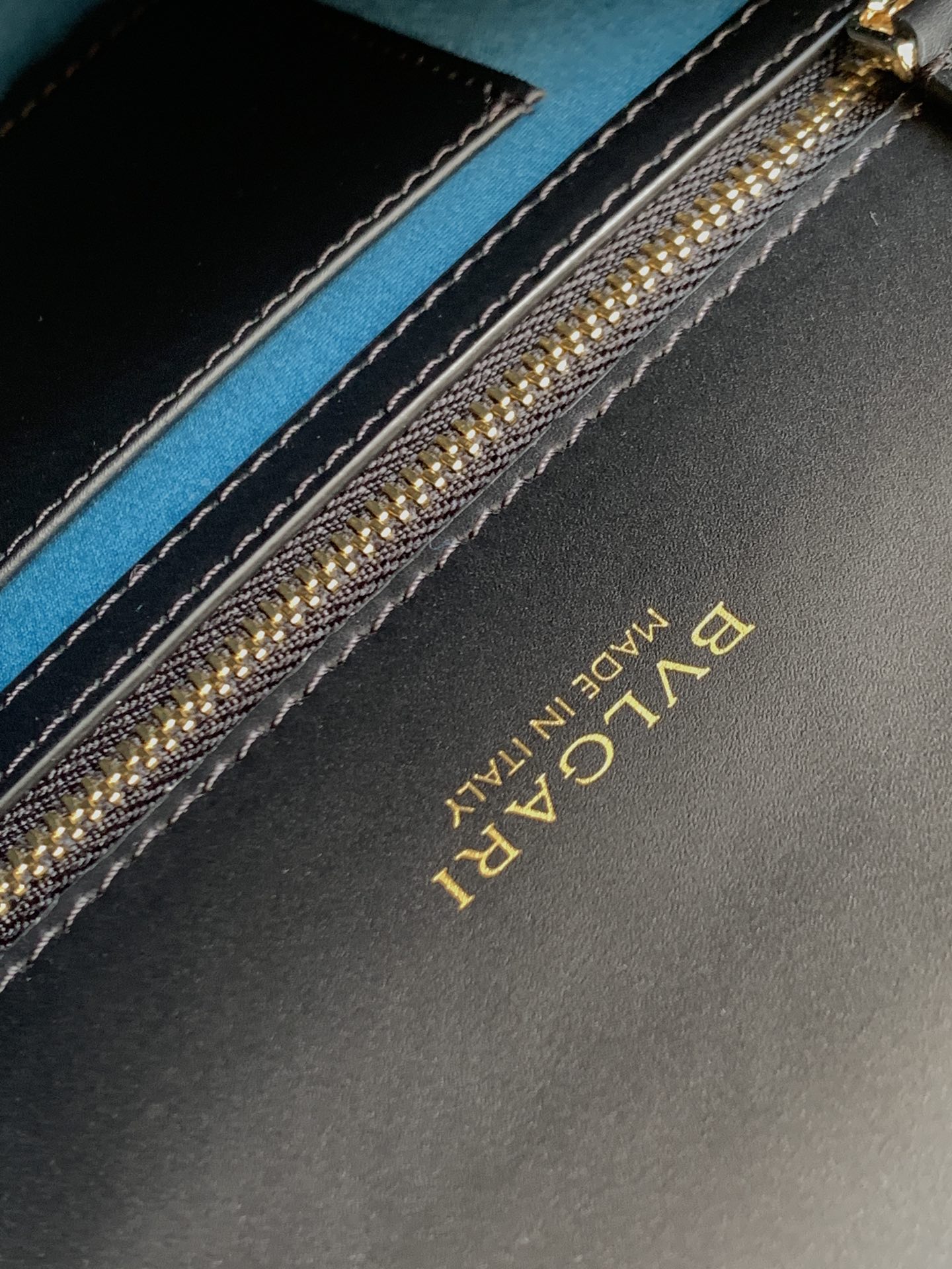 Bvlgari Serpenti Forever Bag-22.5*18.5*1CM
