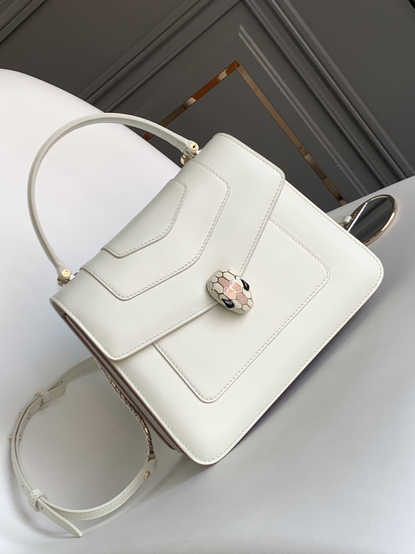 Bvlgari Serpenti Forever Bag-22.5*18.5*1CM