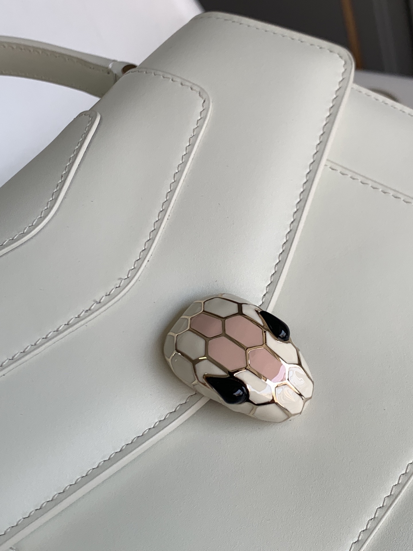 Bvlgari Serpenti Forever Bag-22.5*18.5*1CM