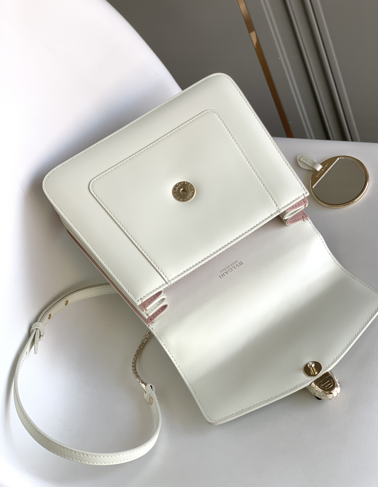 Bvlgari Serpenti Forever Bag-22.5*18.5*1CM