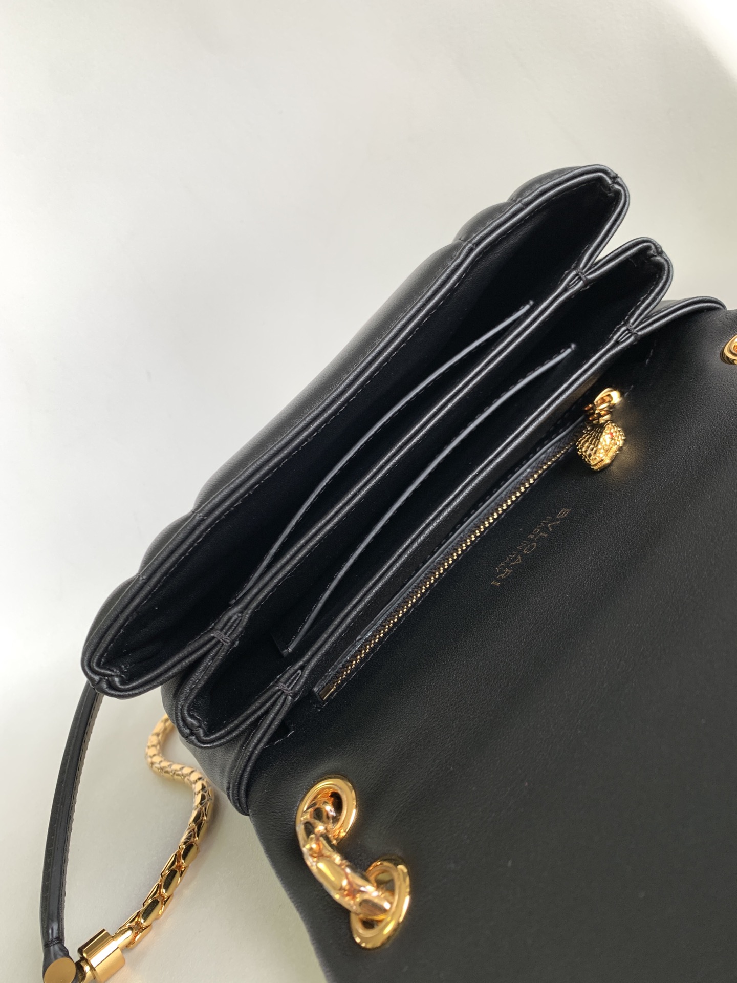 Bvlgari Serpenti Reverse-22.5*15*7CM