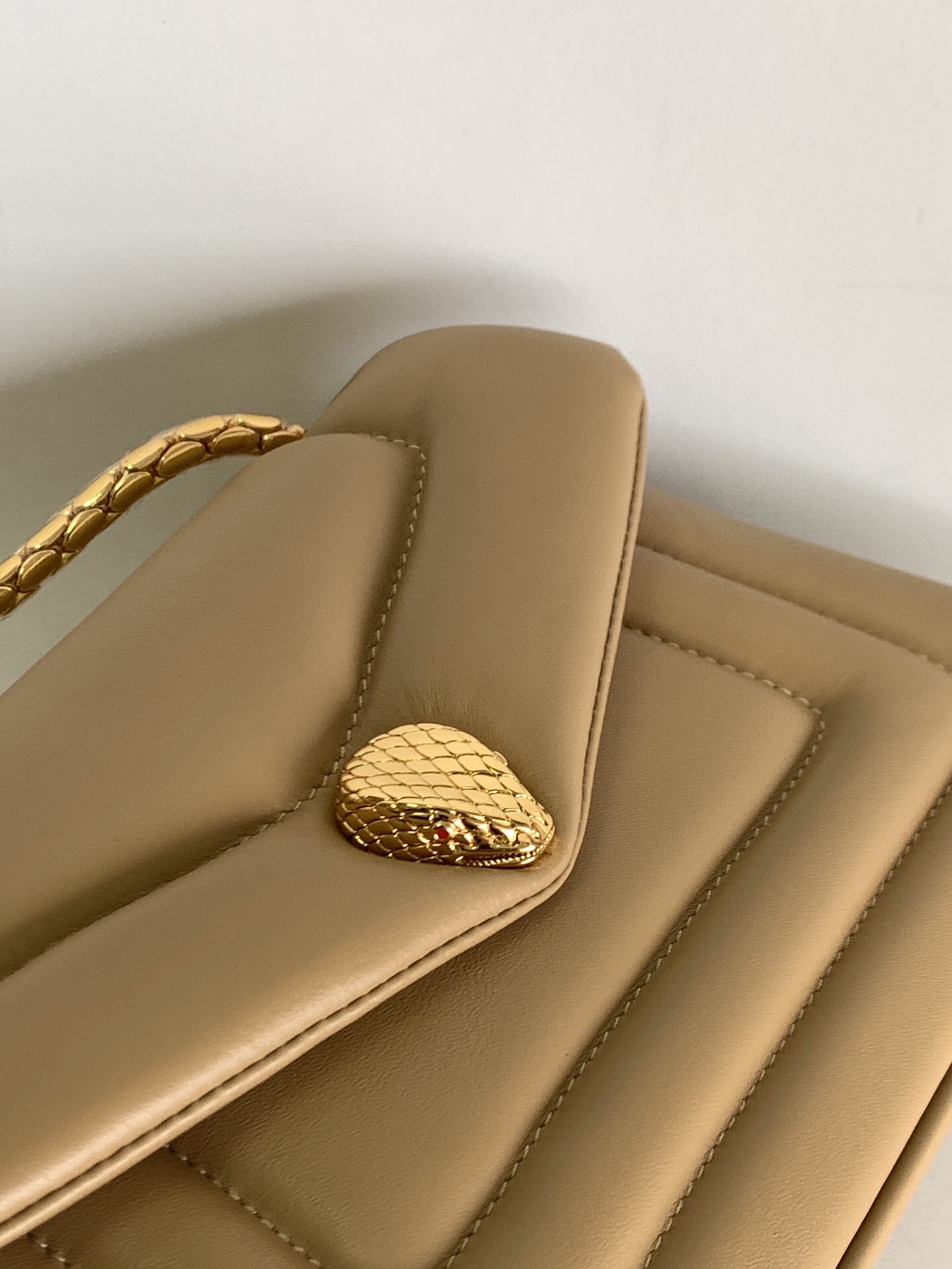 Bvlgari Serpenti Reverse-22.5*15*7CM