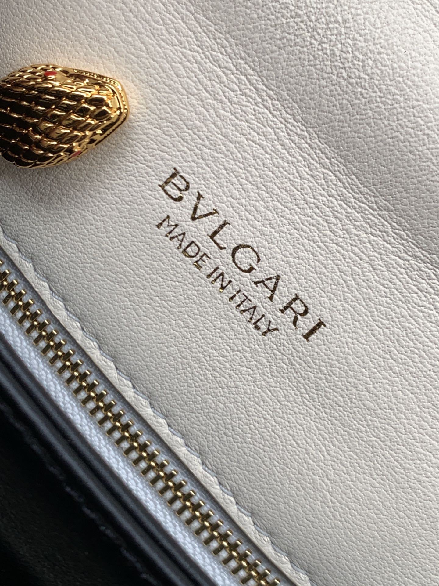 Bvlgari Serpenti Reverse-22.5*15*7CM