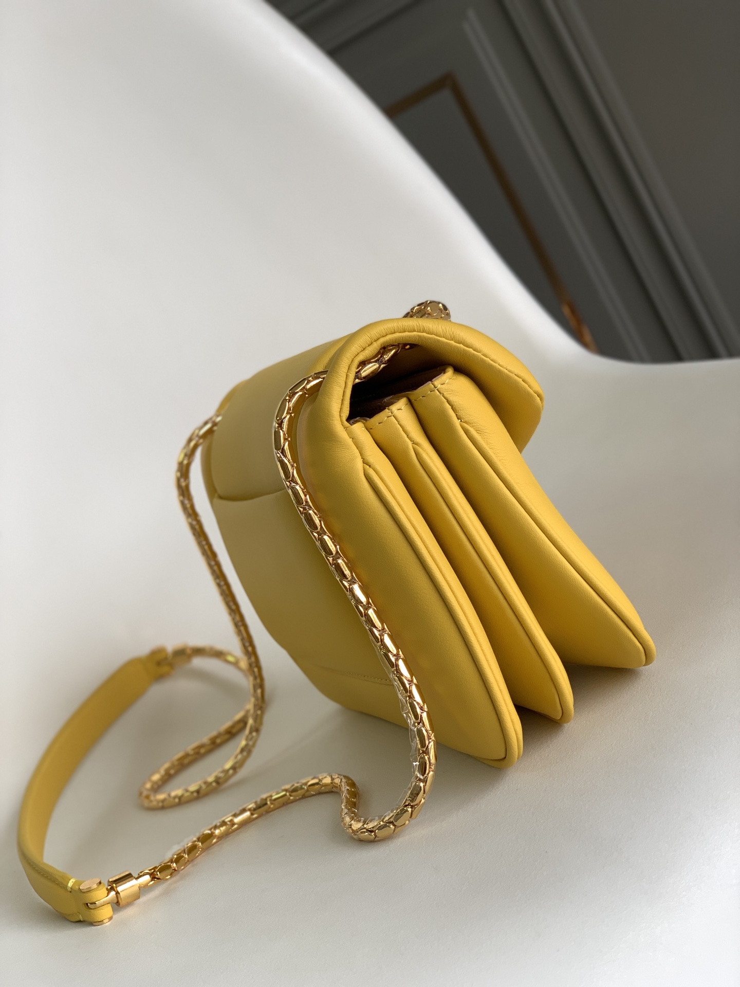 Bvlgari Serpenti Reverse-22.5*15*7CM