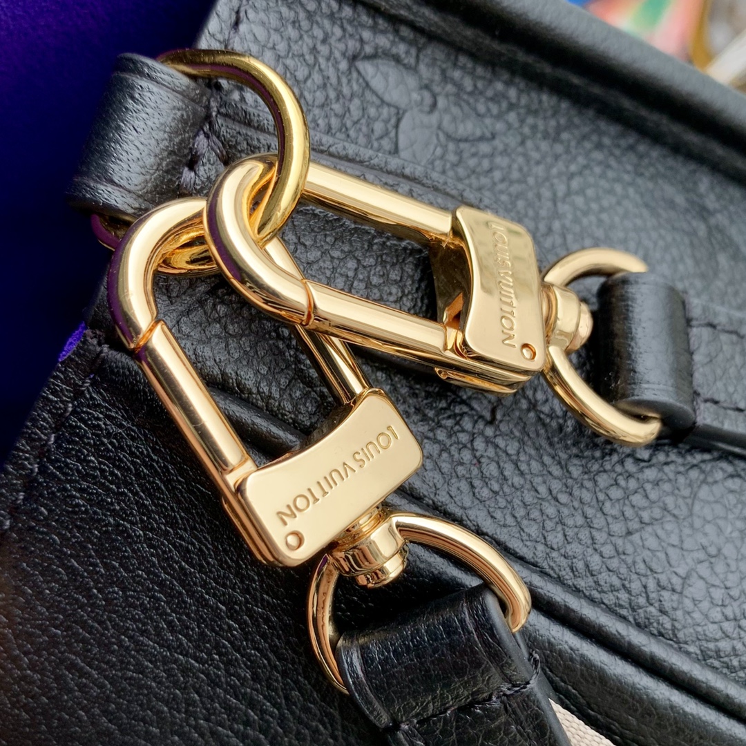 Louis Vuitton Diane Handbags-M46386-23 x 16 x 8.5CM