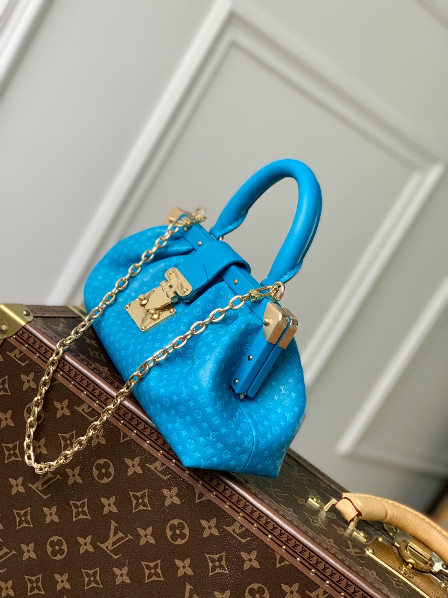 Louis Vuitton M46544 Monogram Clutch -28*14*10CM Louis Vuitton M46544 Monogram Clutch -28*14*10CM
