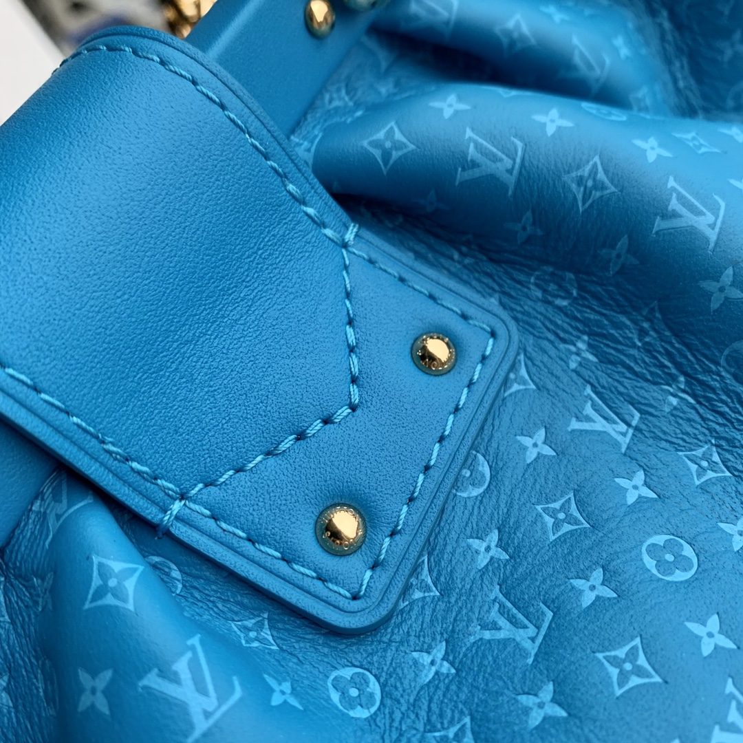 Louis Vuitton M46544 Monogram Clutch -28*14*10CM Louis Vuitton M46544 Monogram Clutch -28*14*10CM