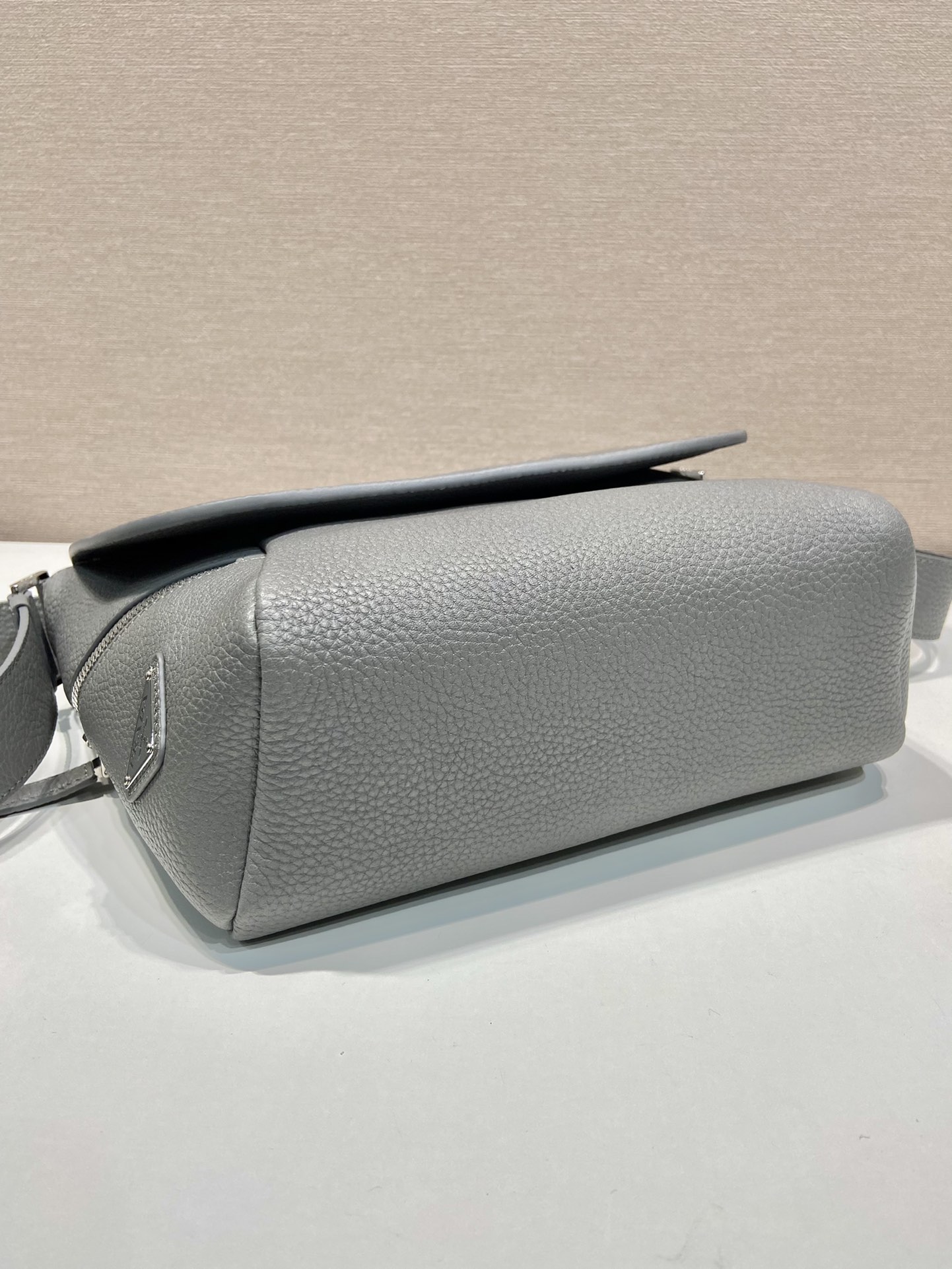 Prada 2VD056 Messenger Bag-22*2212CM