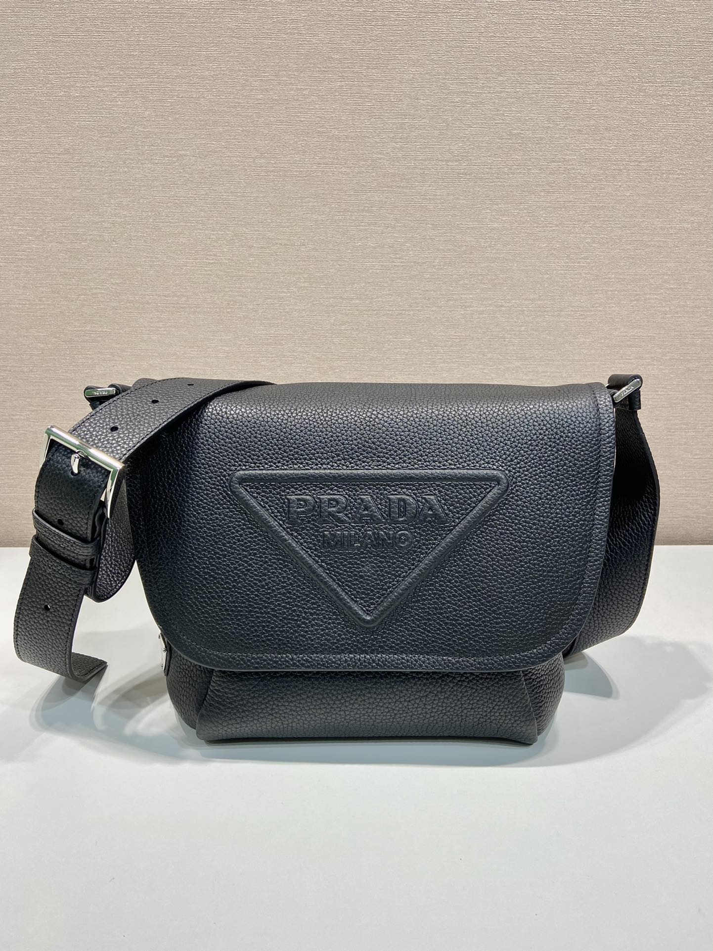 Prada 2VD056 Messenger Bag-22*2212CM