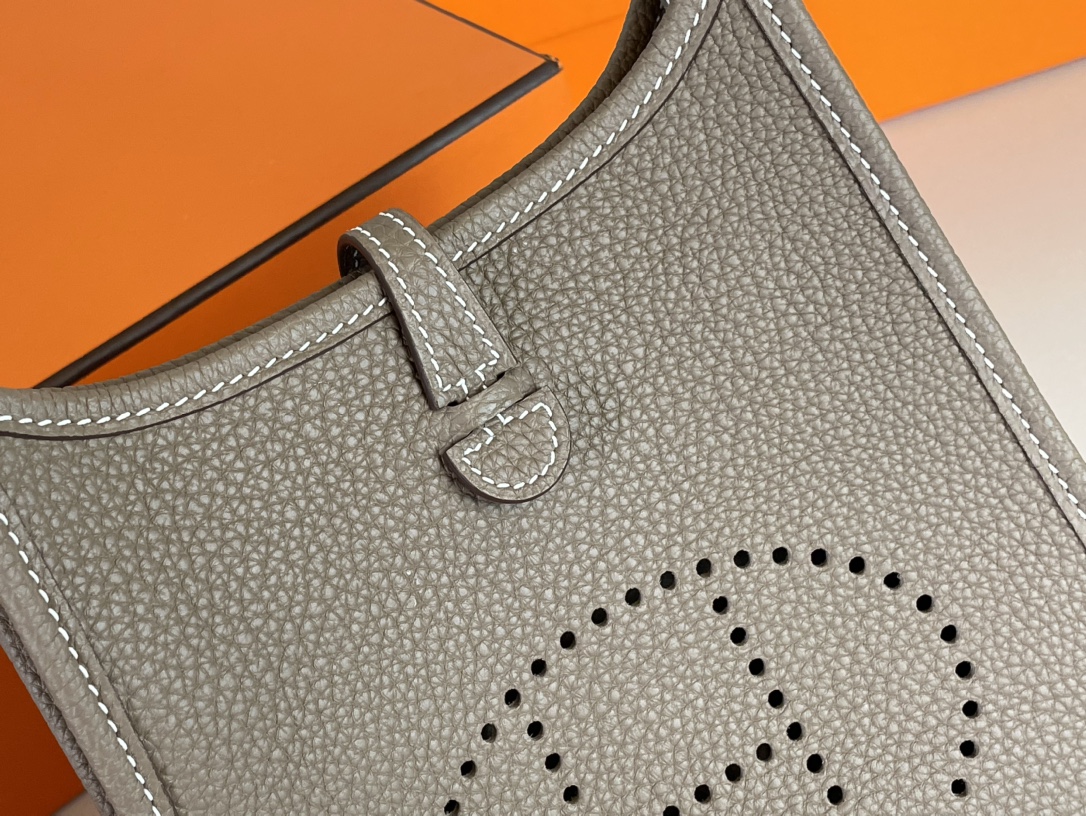 Hermes Evelyne Mini-17*18CM
