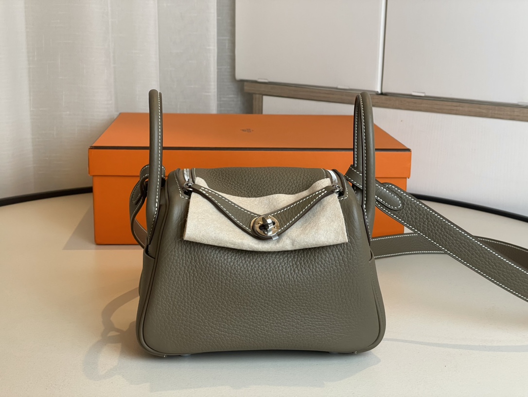 Hermes Lindy 19-Togo Leather-19CM