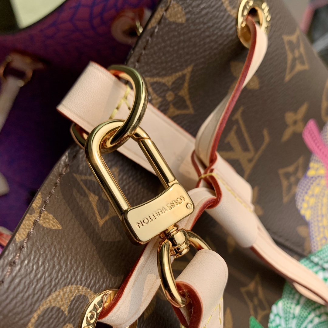 Louis Vuitton NéoNoé Bucket Bag -26X22X27CM