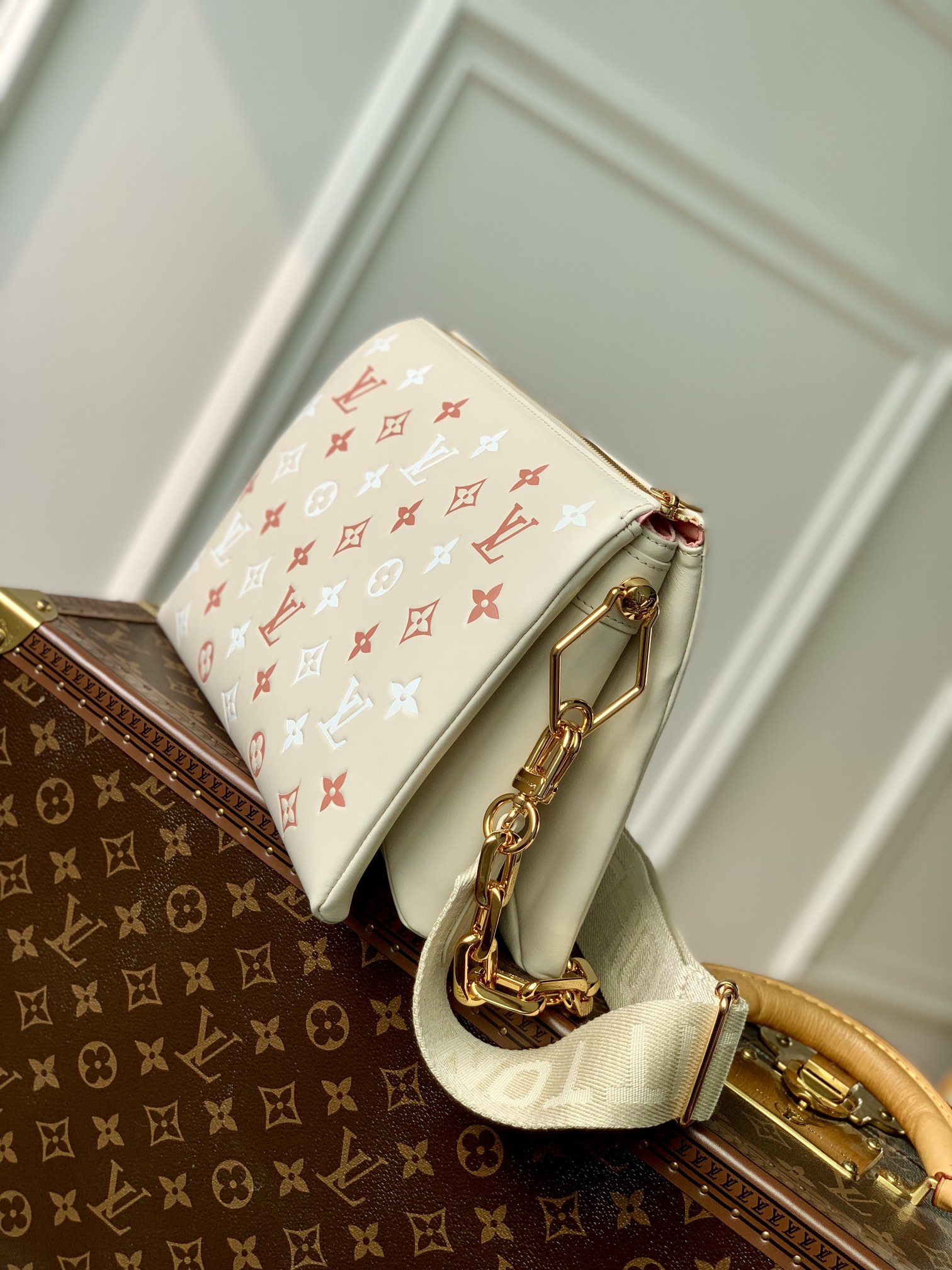 Louis Vuitton Coussin Handbags-26*20*12CM