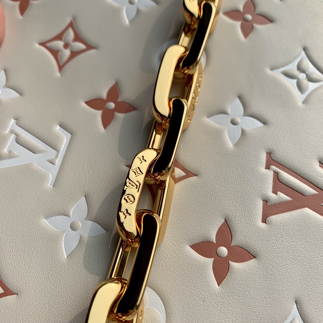 Louis Vuitton Coussin Handbags-26*20*12CM