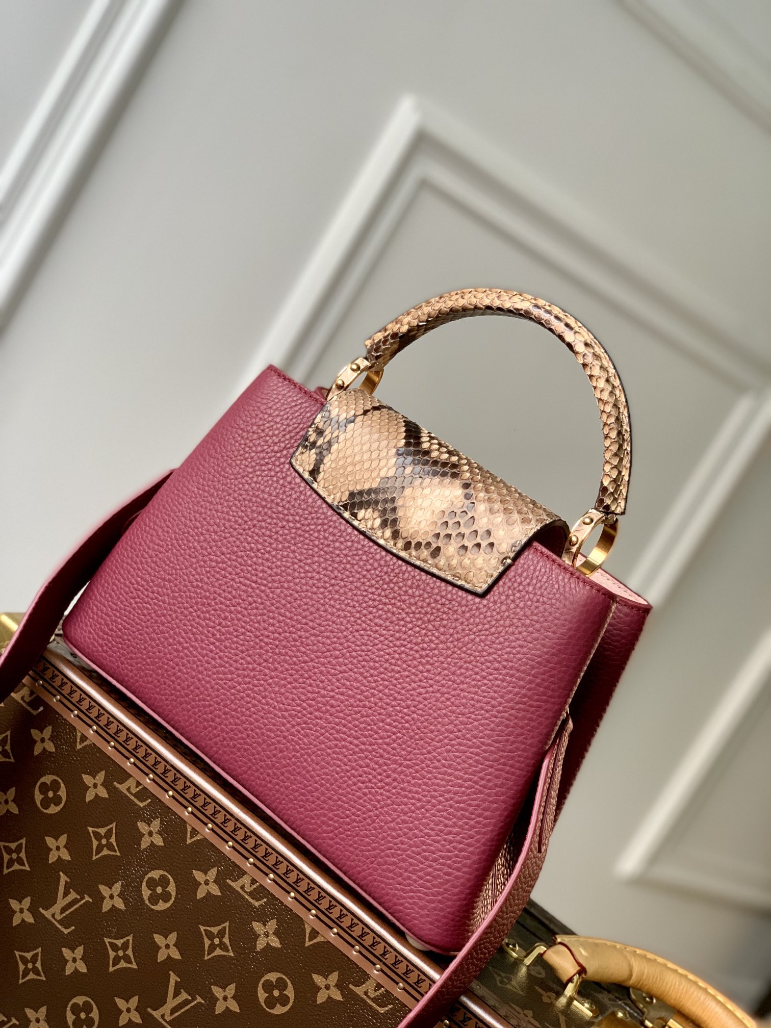 Louis Vuitton Capucines BB-M21164-27*18*9CM