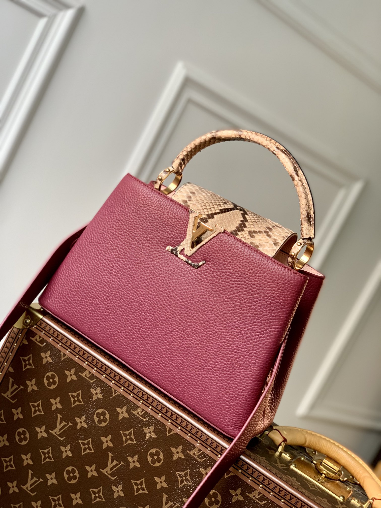 Louis Vuitton Capucines Bag-31.5*20*11CM