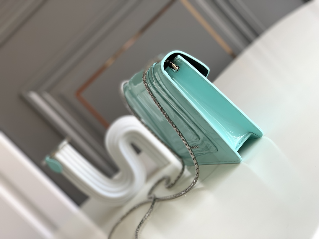 Bvlgari Serpenti Forever Bag-19*13.5*6CM