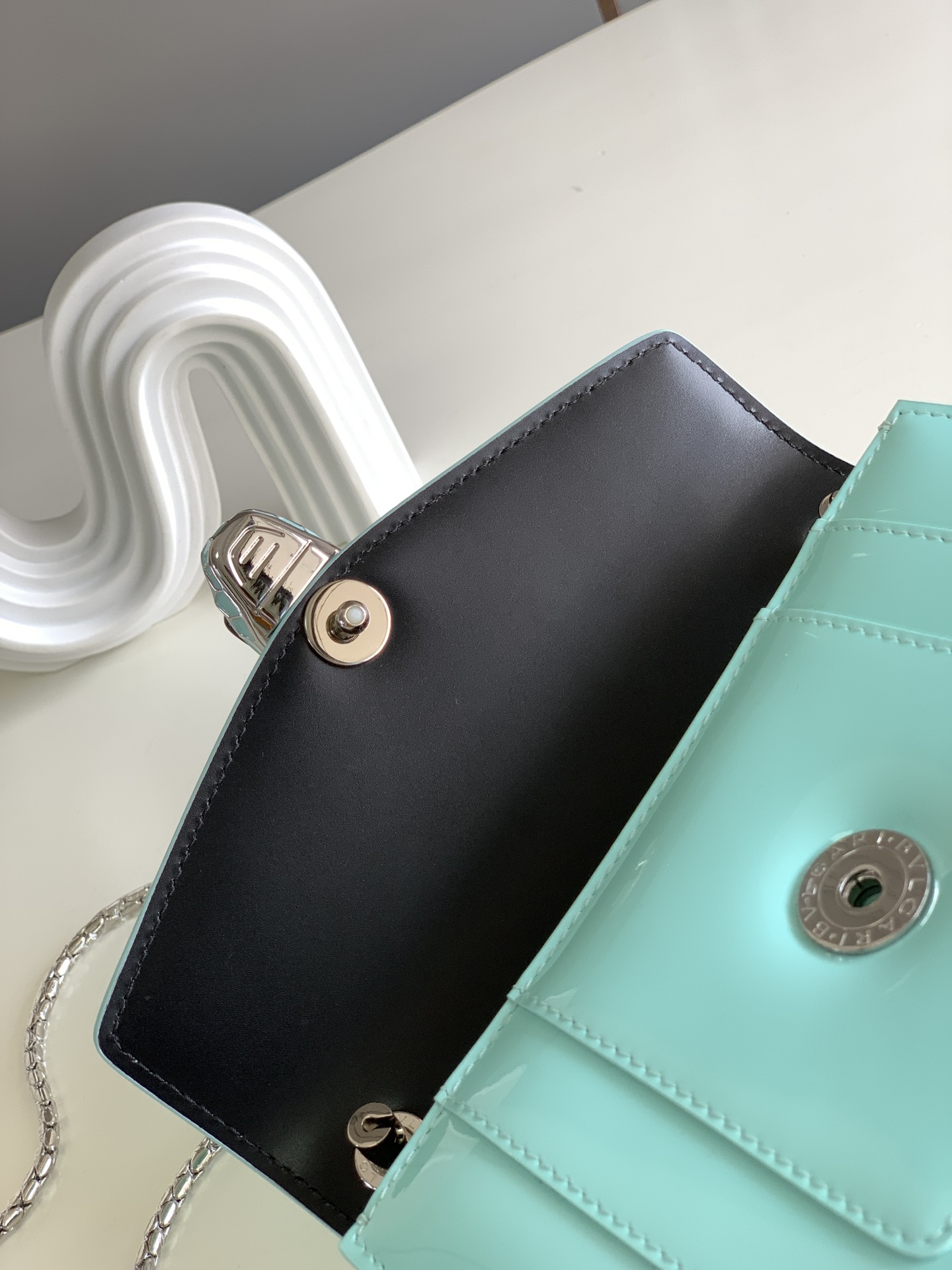 Bvlgari Serpenti Forever Bag-19*13.5*6CM