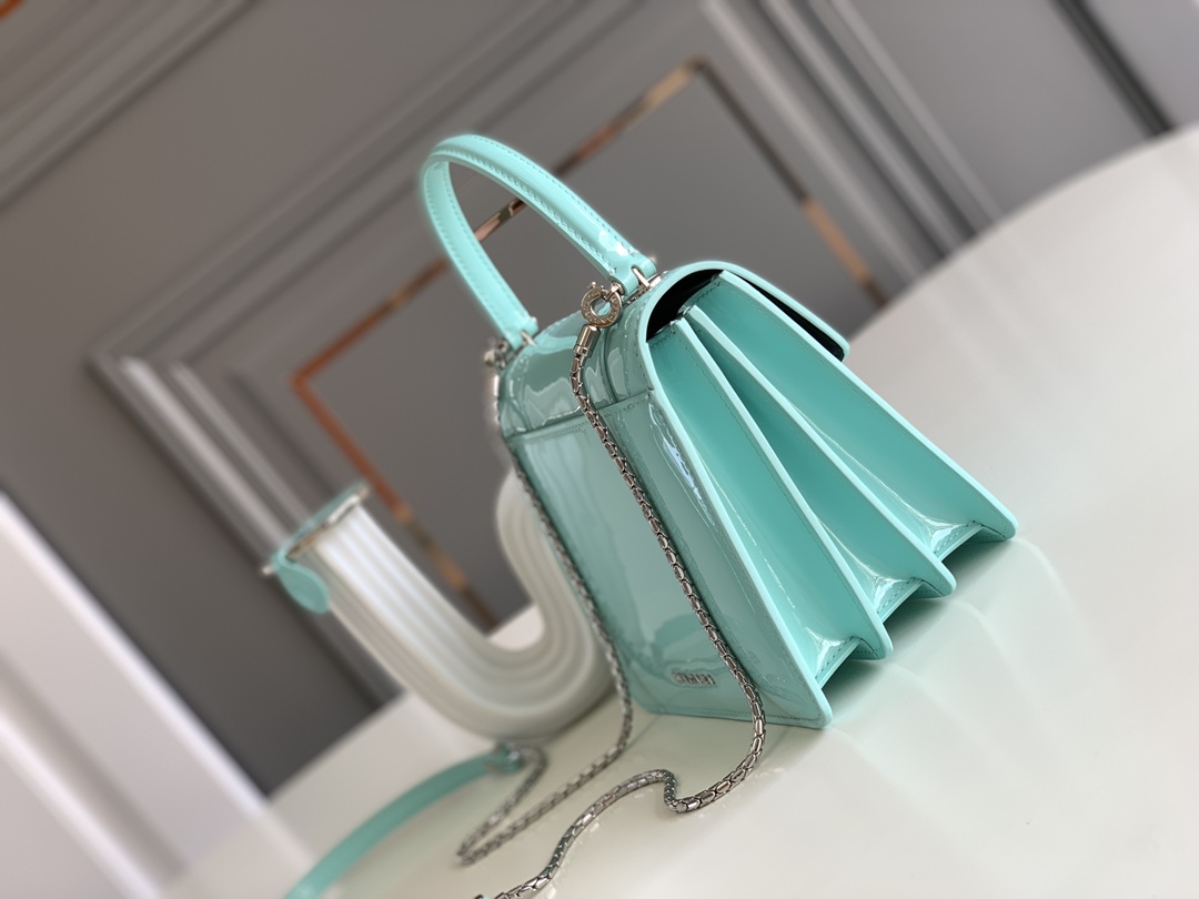 Bvlgari Serpenti Forever Bag-18*15*9.5CM