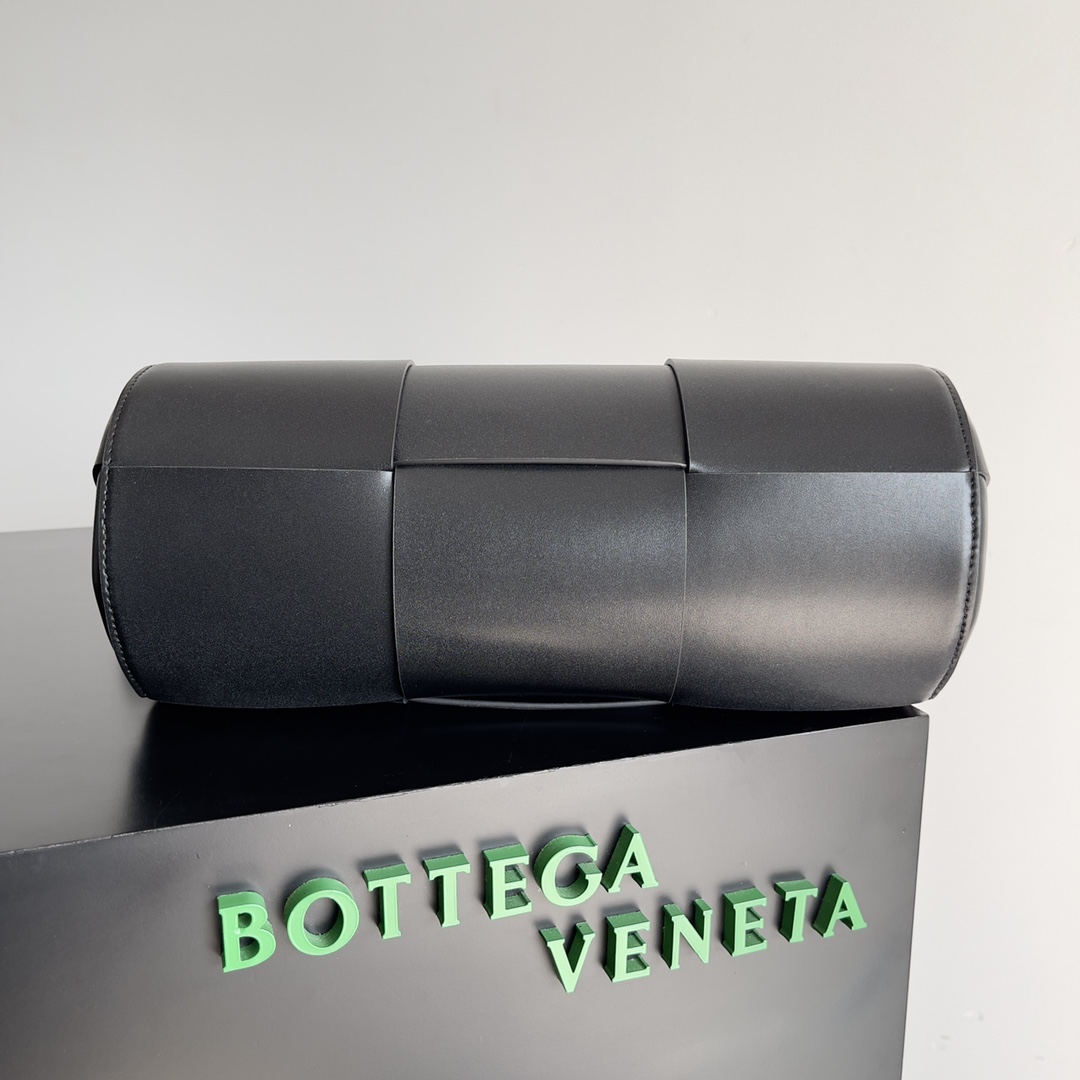 Bottega Veneta Arco Bag-31*14*14CM