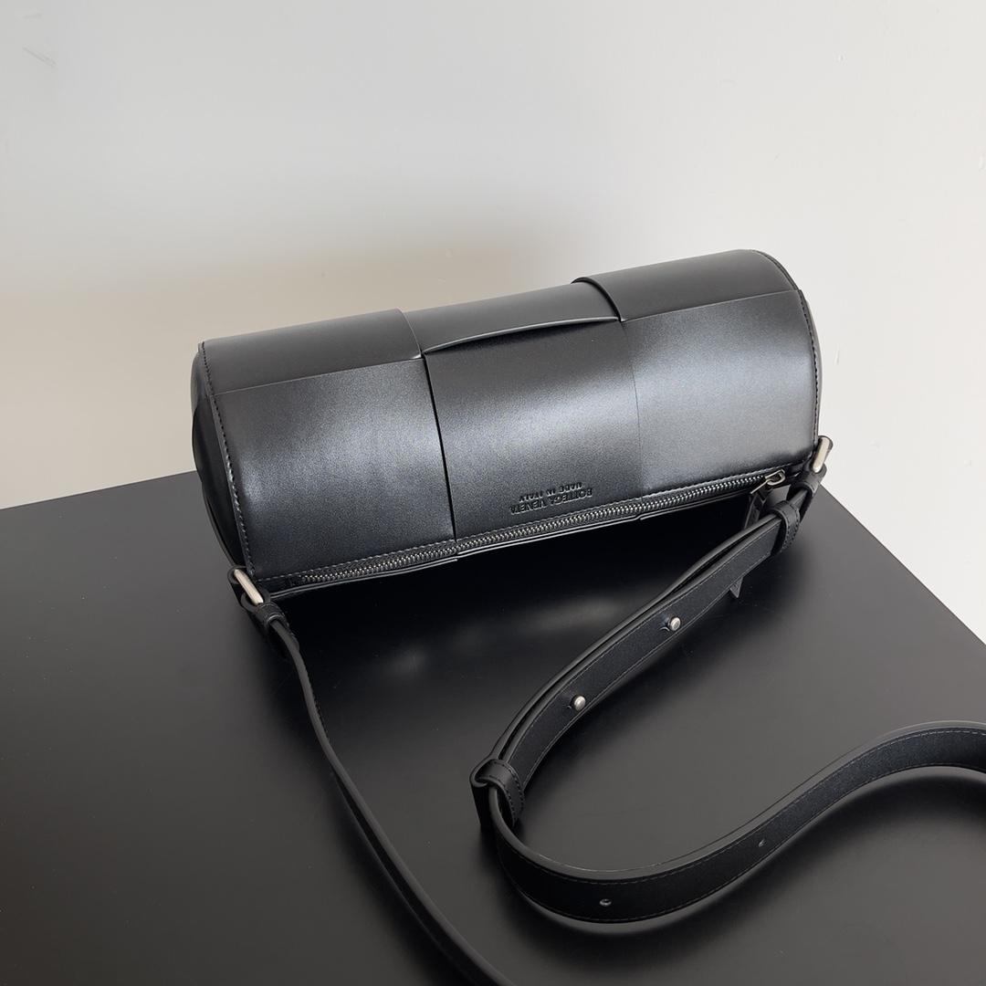 Bottega Veneta Arco Bag-31*14*14CM