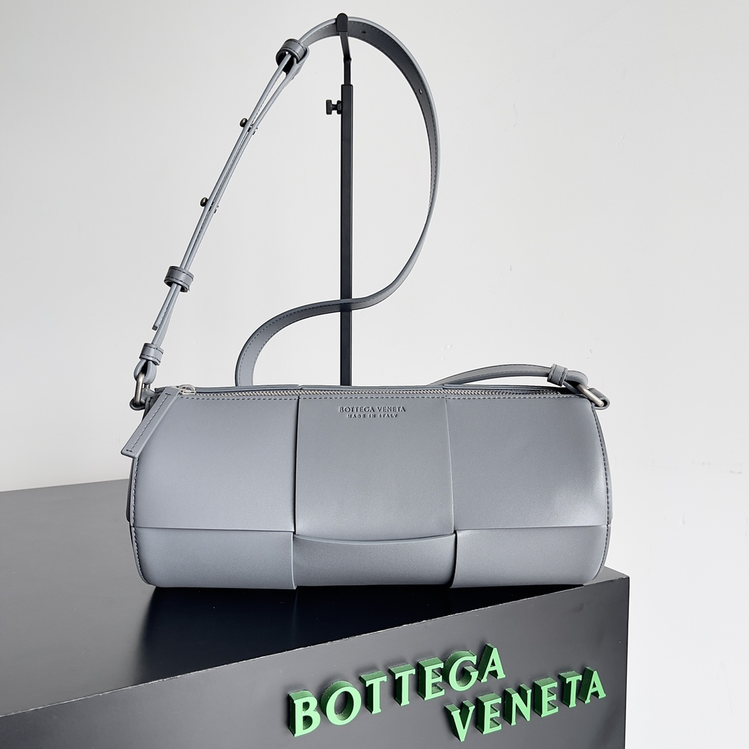 Bottega Veneta Arco Bag-31*14*14CM