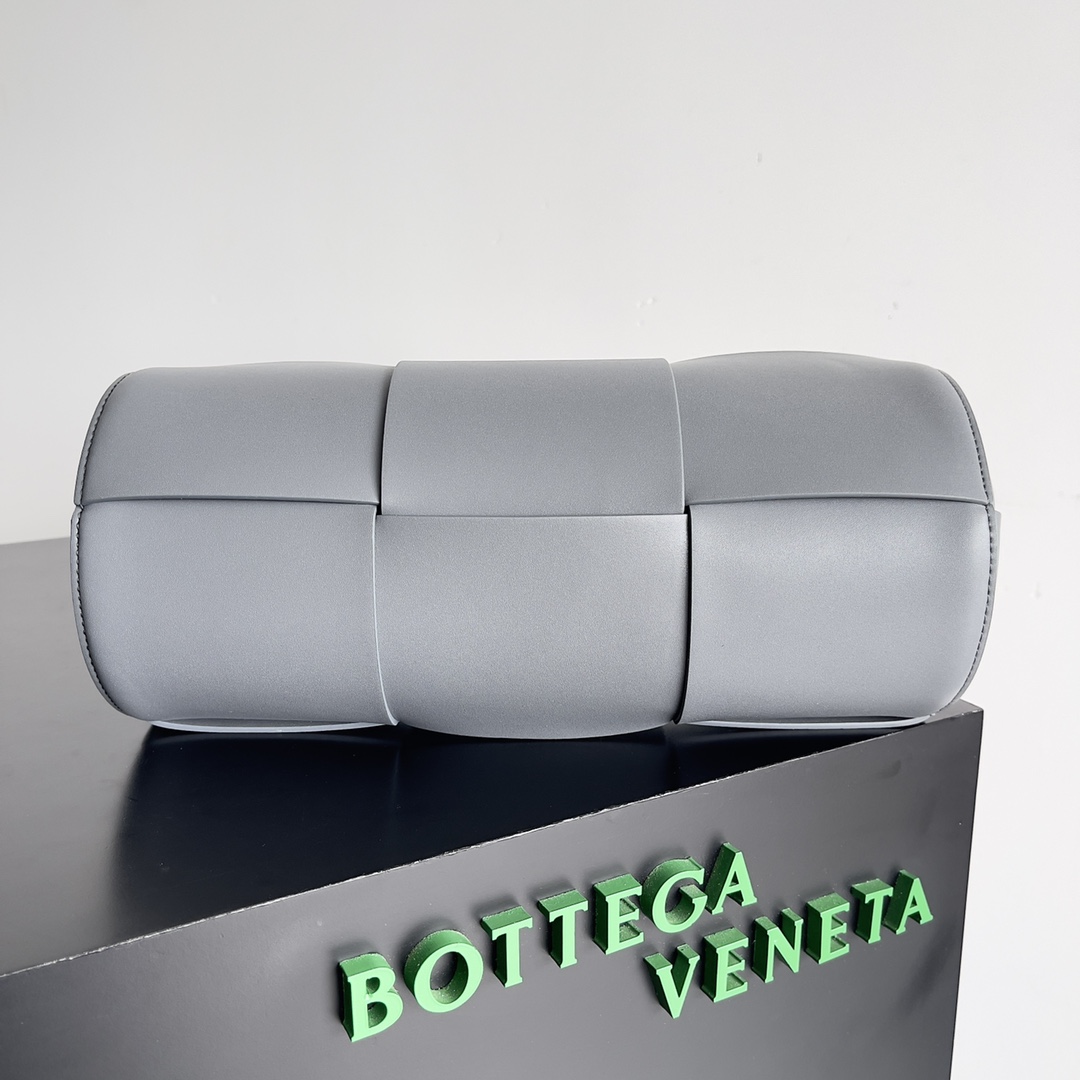 Bottega Veneta Arco Bag-31*14*14CM