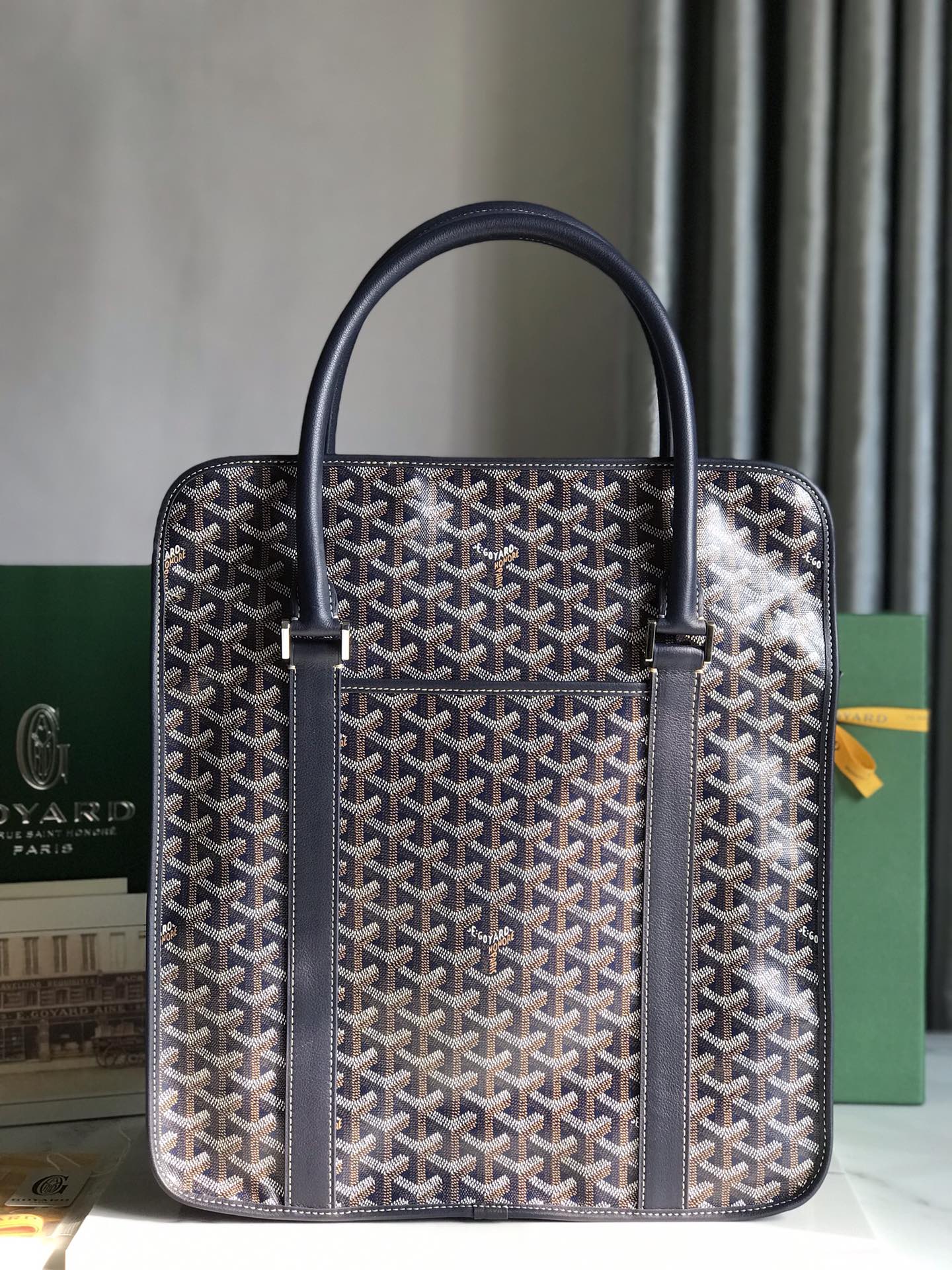 Goyard Bourgogne Tote -35×39×11CM