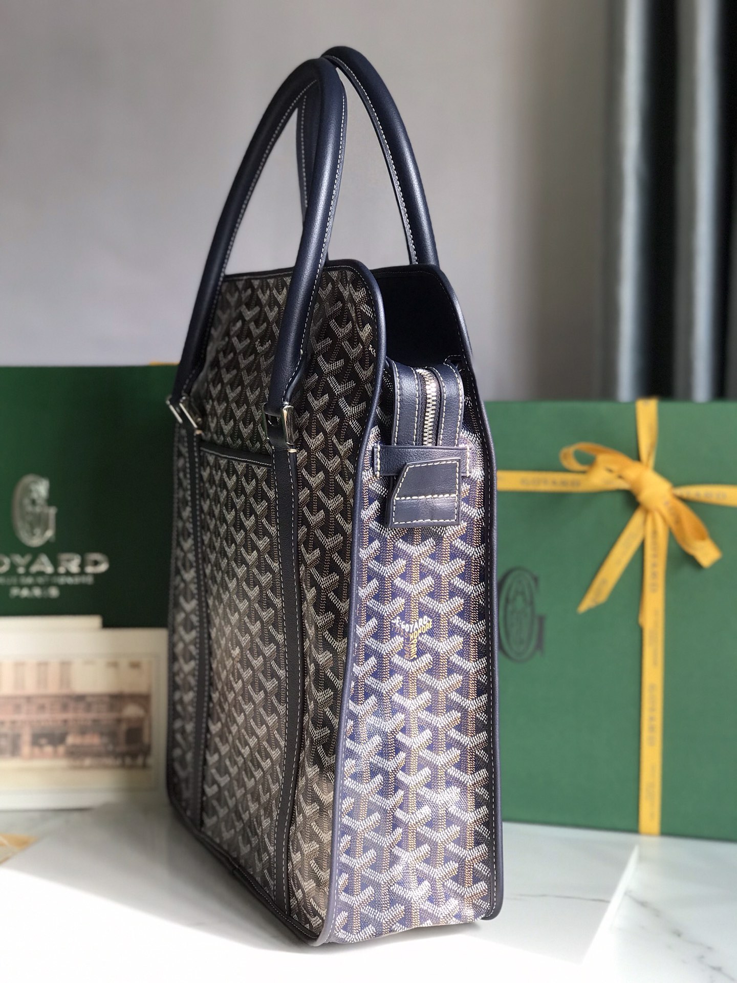 Goyard Bourgogne Tote -35×39×11CM