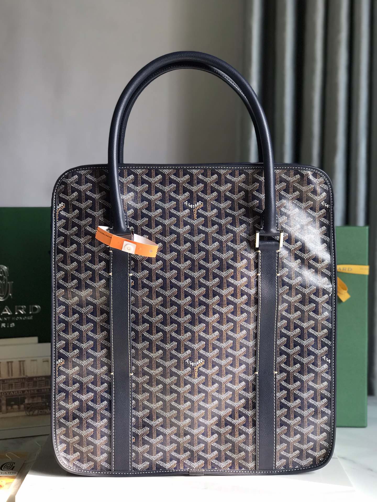 Goyard Bourgogne Tote -35×39×11CM