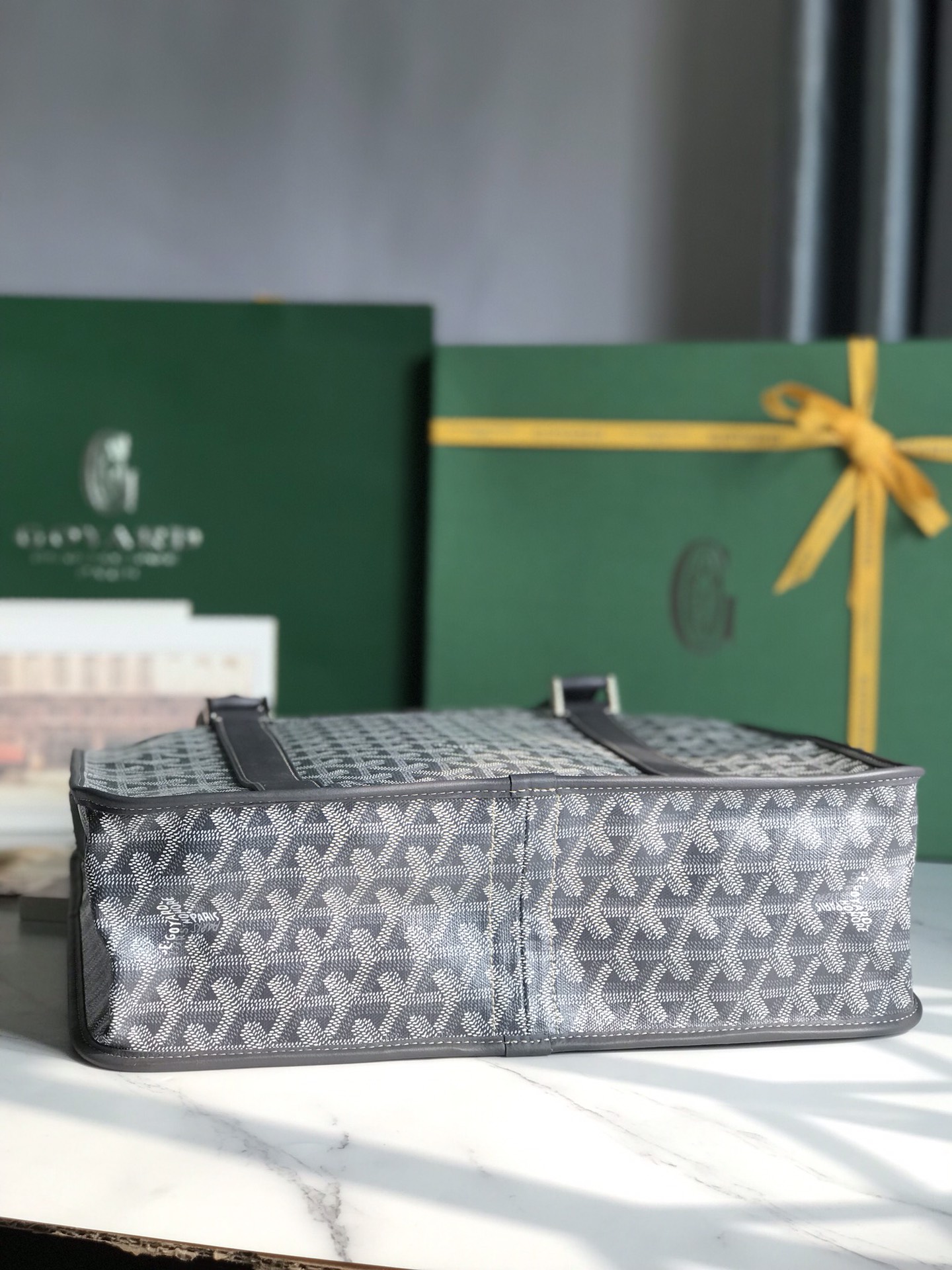Goyard Bourgogne Tote -35×39×11CM