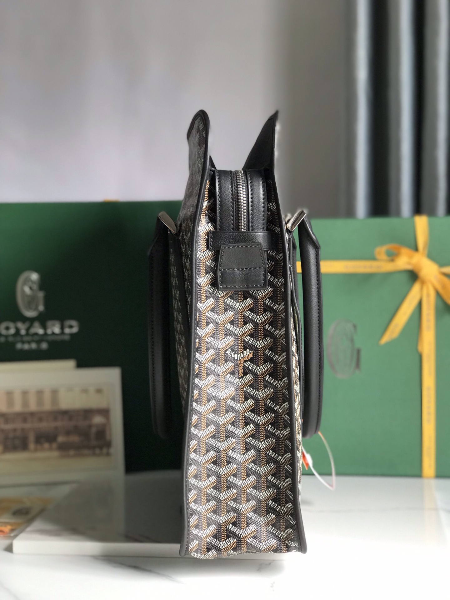 Goyard Bourgogne Tote -35×39×11CM