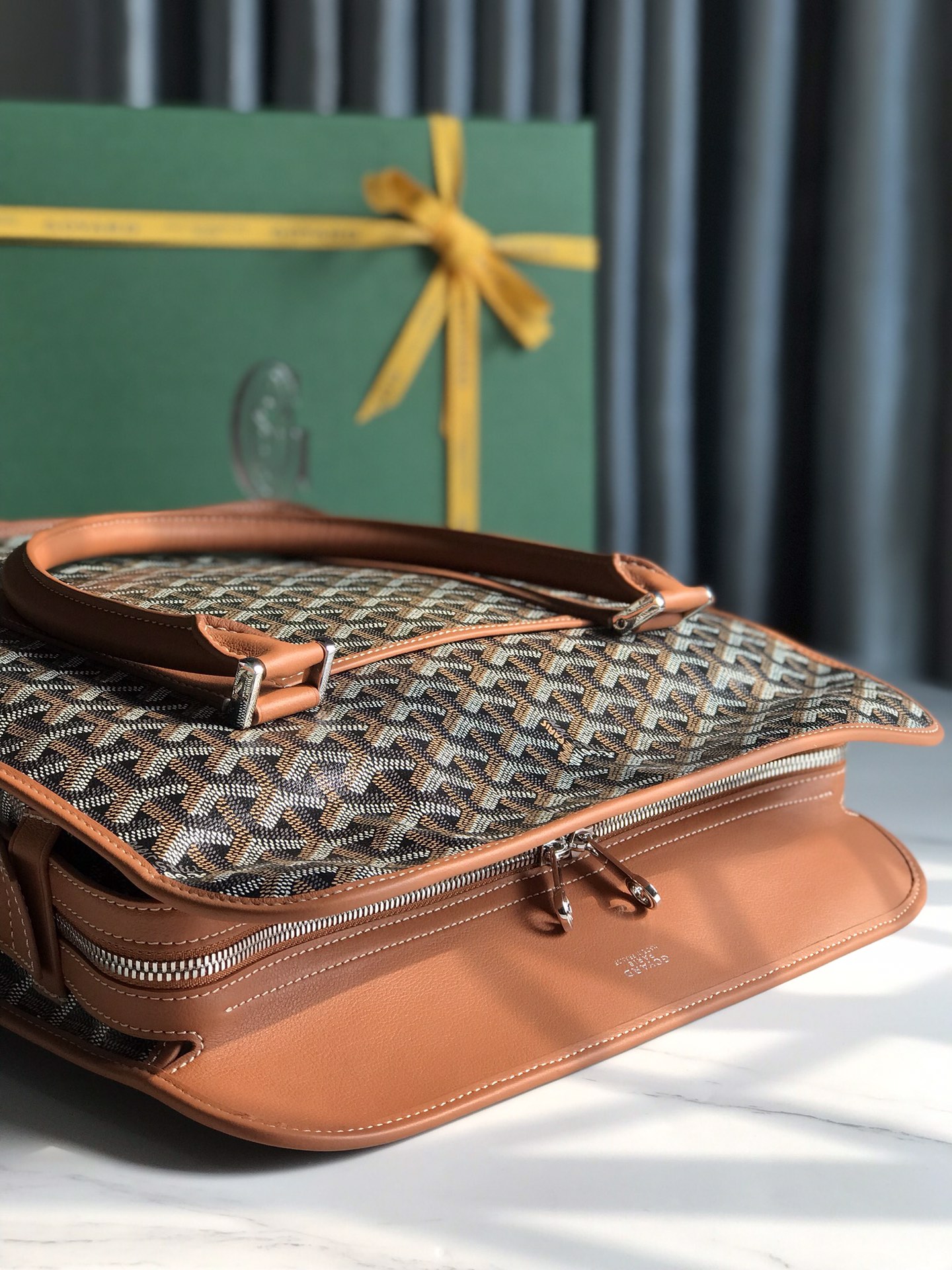Goyard Bourgogne Tote -35×39×11CM