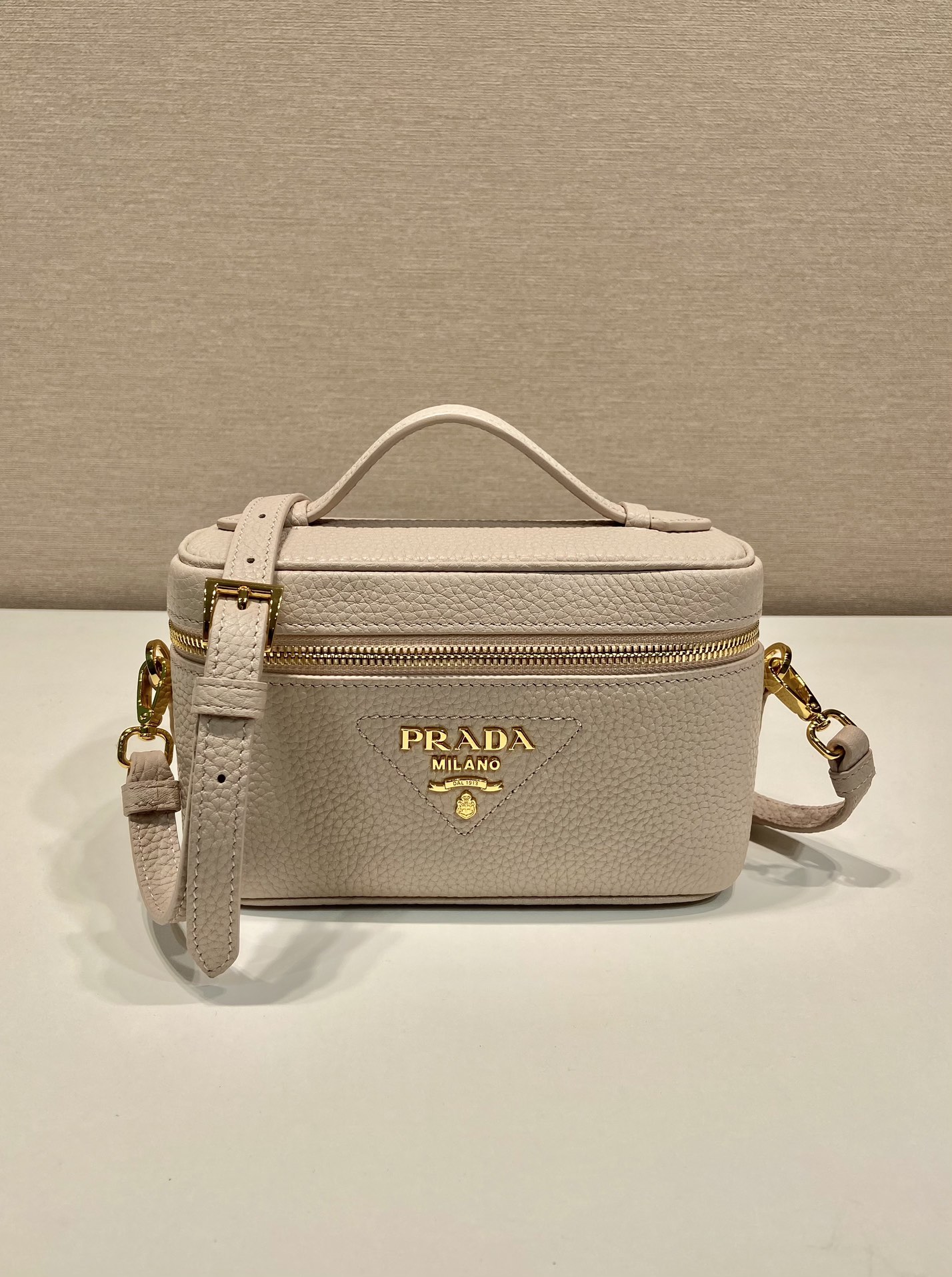 Prada 1BH202 Cosmetic Bag-18*11.5*7.5CM