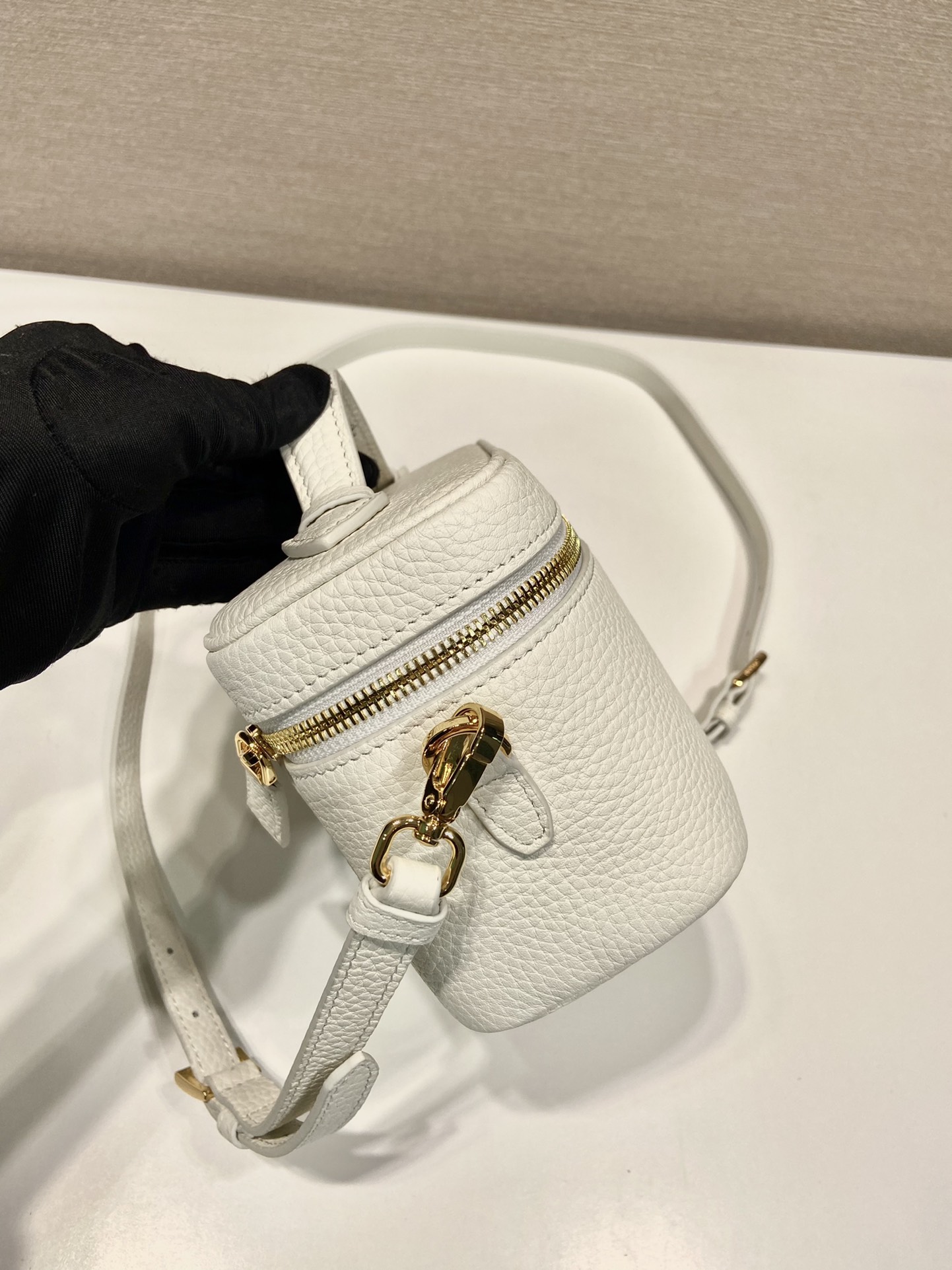 Prada 1BH202 Cosmetic Bag-18*11.5*7.5CM